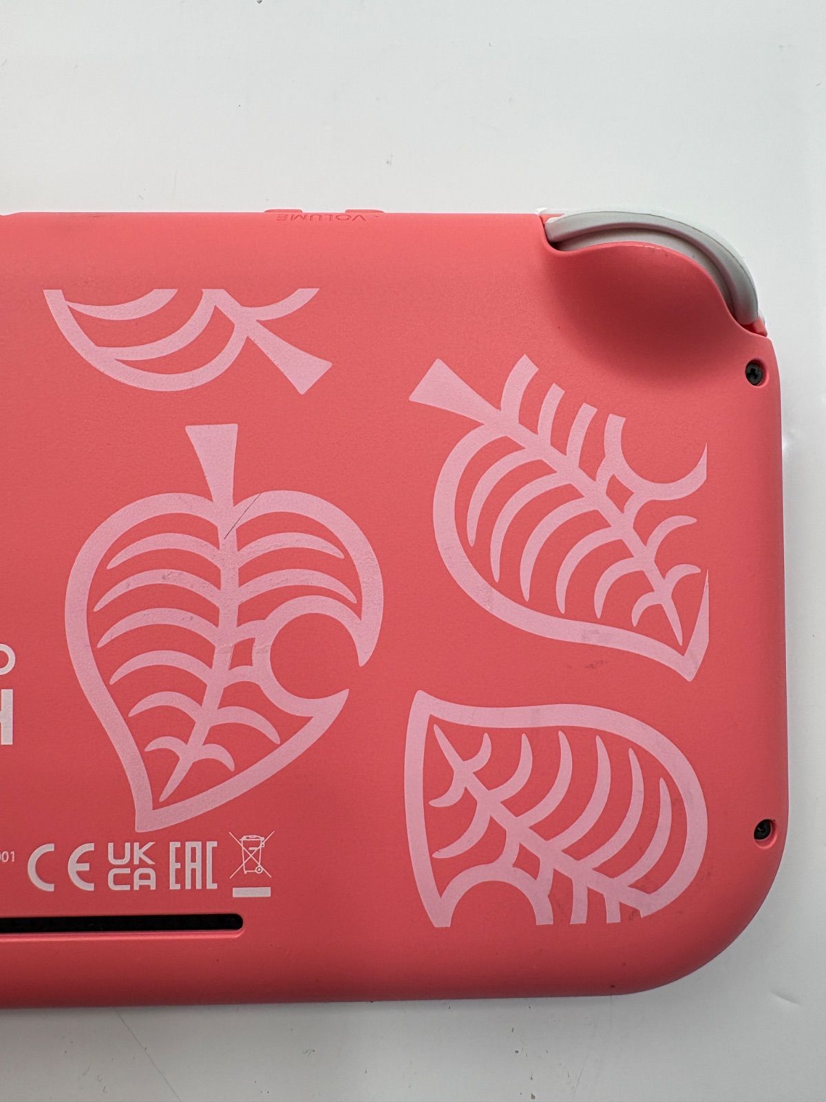 Switch Lite あつまれどうぶつの森 しずえアロハ柄 コーラル 本体 M-83