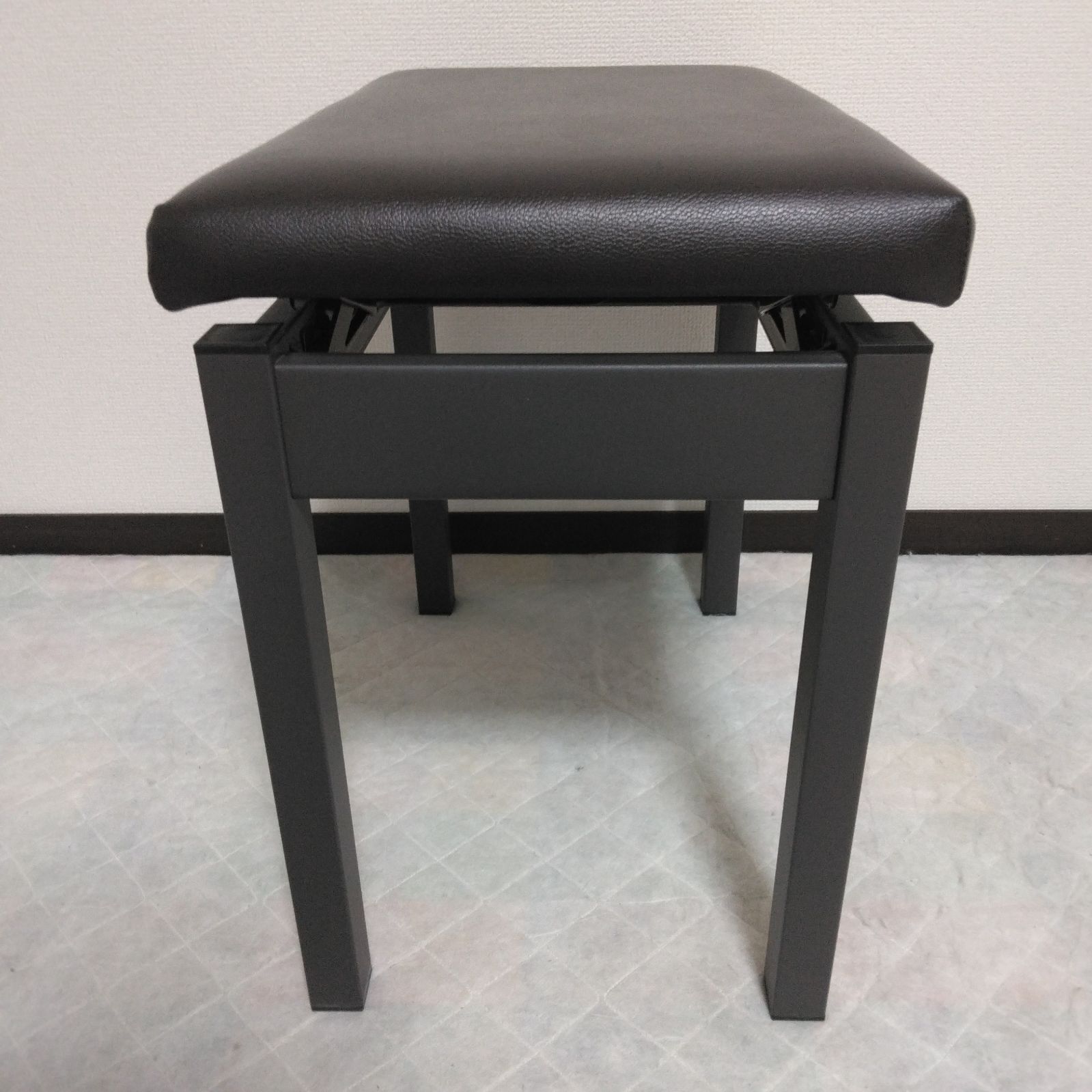 極美品】KAWAI / 河合楽器 ピアノ 高低自在椅子 WB-35B ブラック