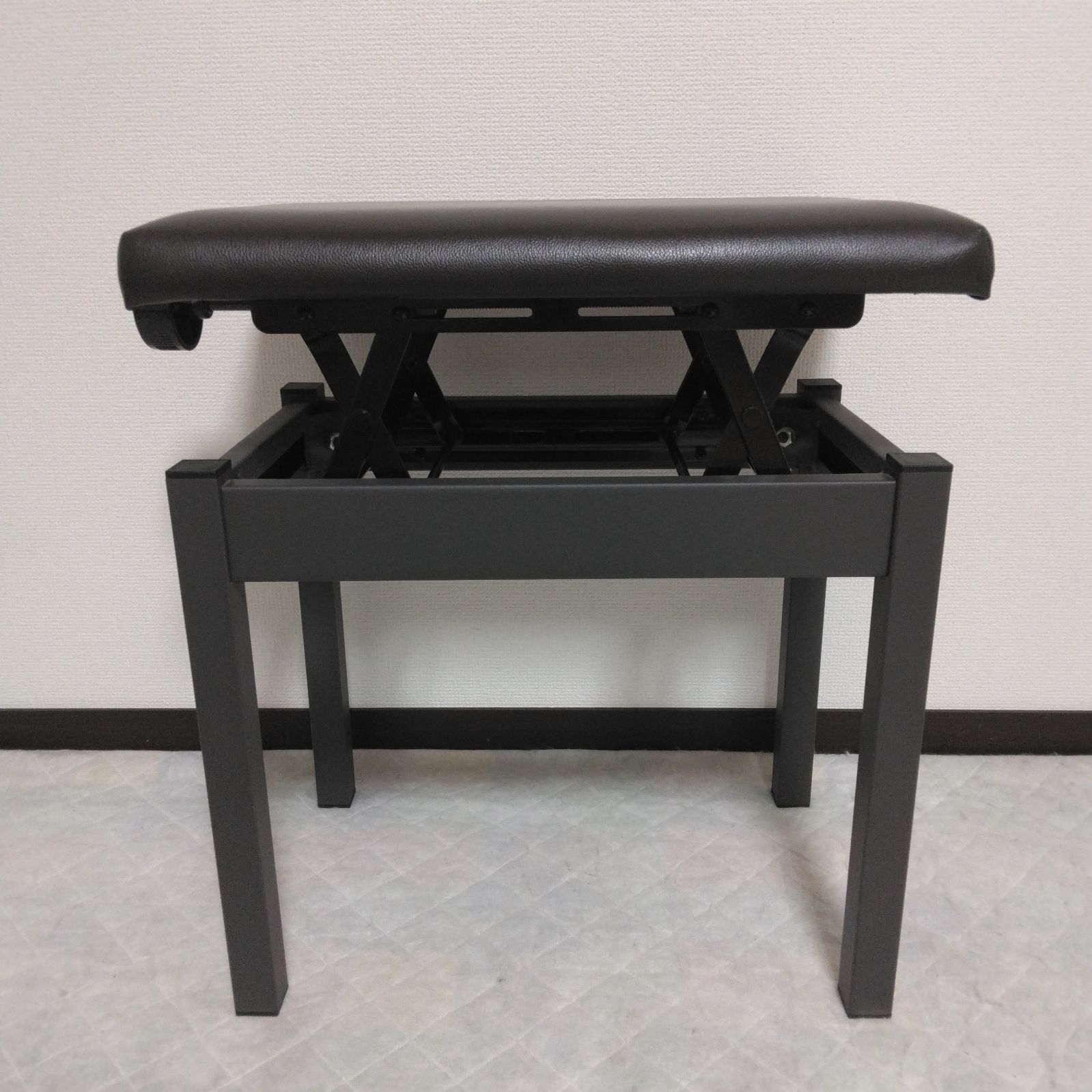 極美品】KAWAI / 河合楽器 ピアノ 高低自在椅子 WB-35B ブラック