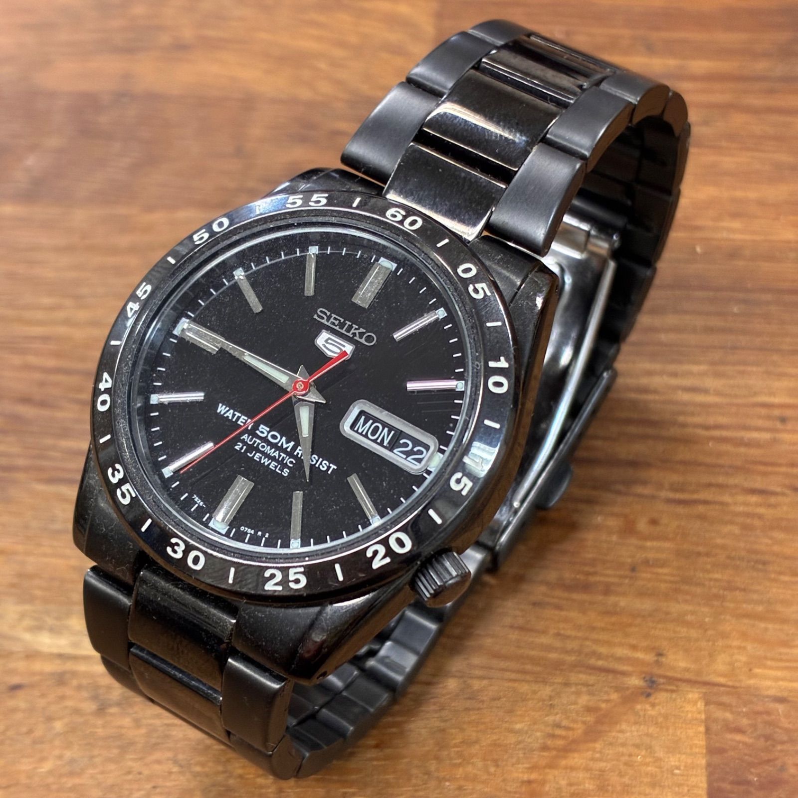 【稼動品】SEIKO セイコー5 自動巻き腕時計（SNKE03K1） 11,550円