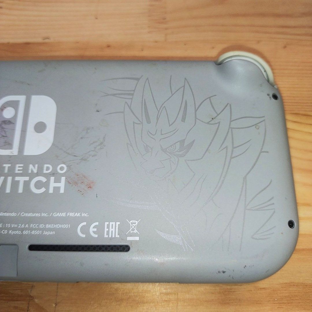 ニンテンドースイッチライト ザシアン・ザマゼンタ Nintendo Switch