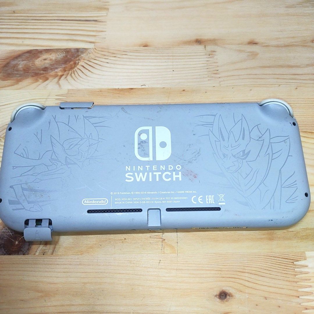 ニンテンドースイッチライト ザシアン・ザマゼンタ Nintendo Switch