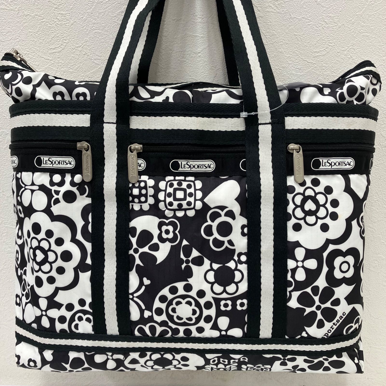 8147 LeSportsac レスポートサック トートバッグ ブラック 黒 ホワイト