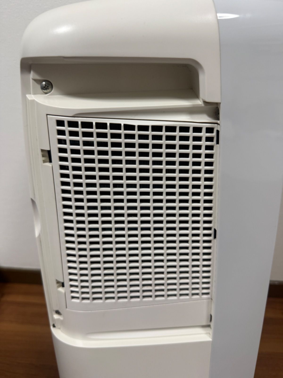 SHARP除湿機CM-L100-W 2020年製 - メルカリ