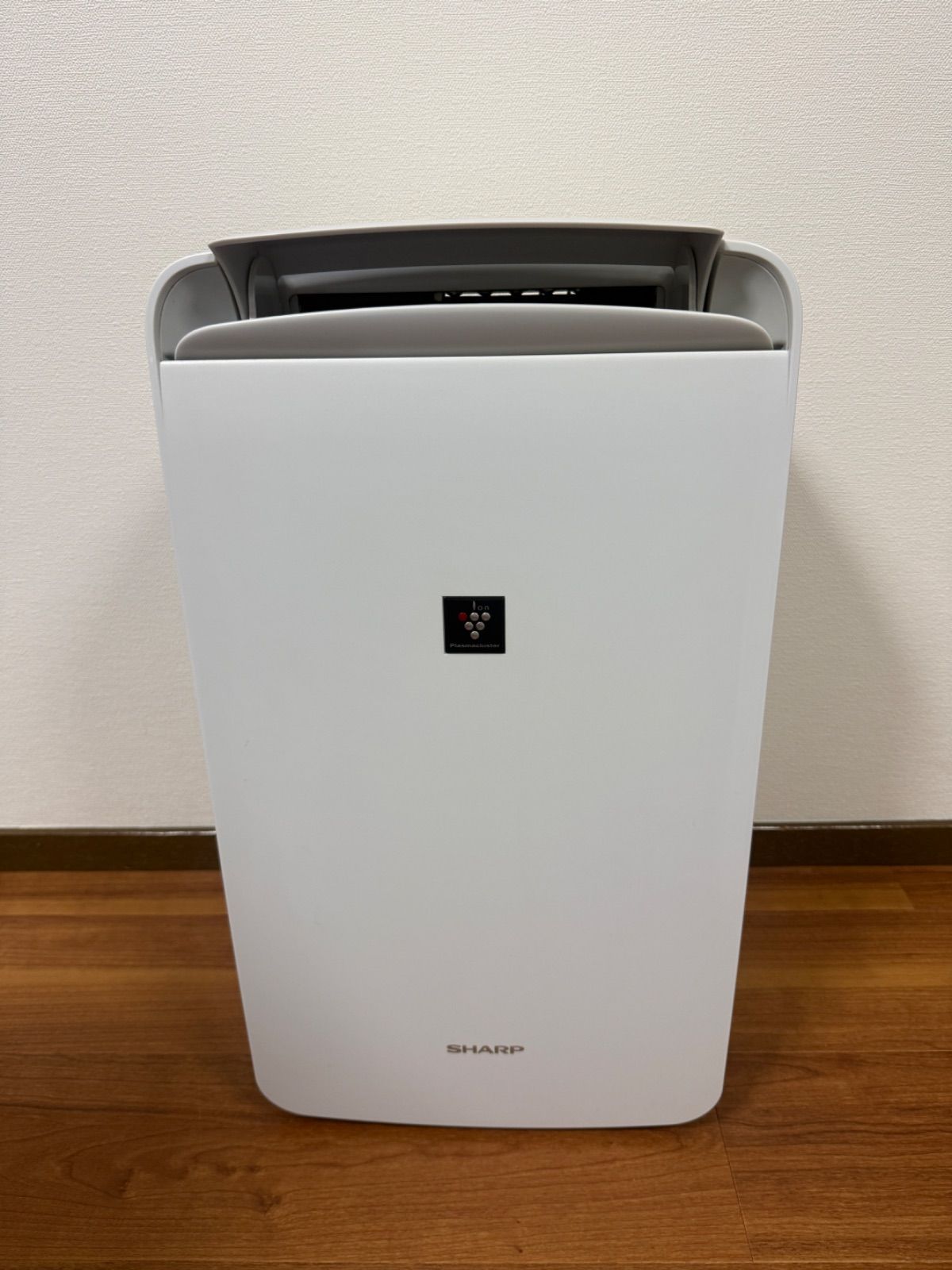 SHARP除湿機CM-L100-W 2020年製 - メルカリ