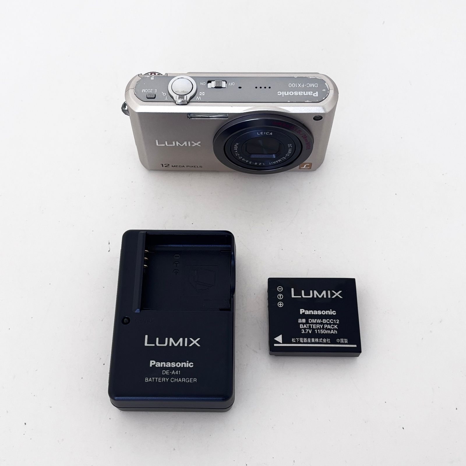 パナソニック】Panasonic LUMIX DMC-FX100 シャンパンゴールド
