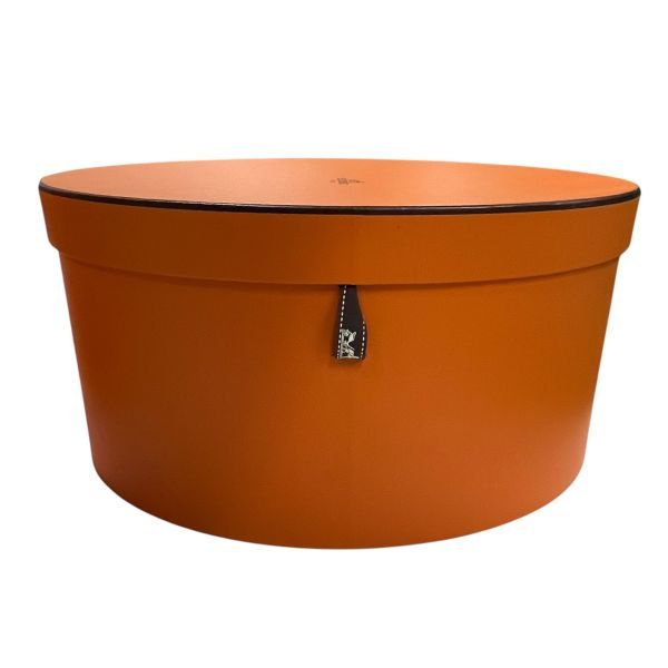 ○ エルメス HERMES 箱 2点セット まとめ売り 帽子 ブランドロゴ