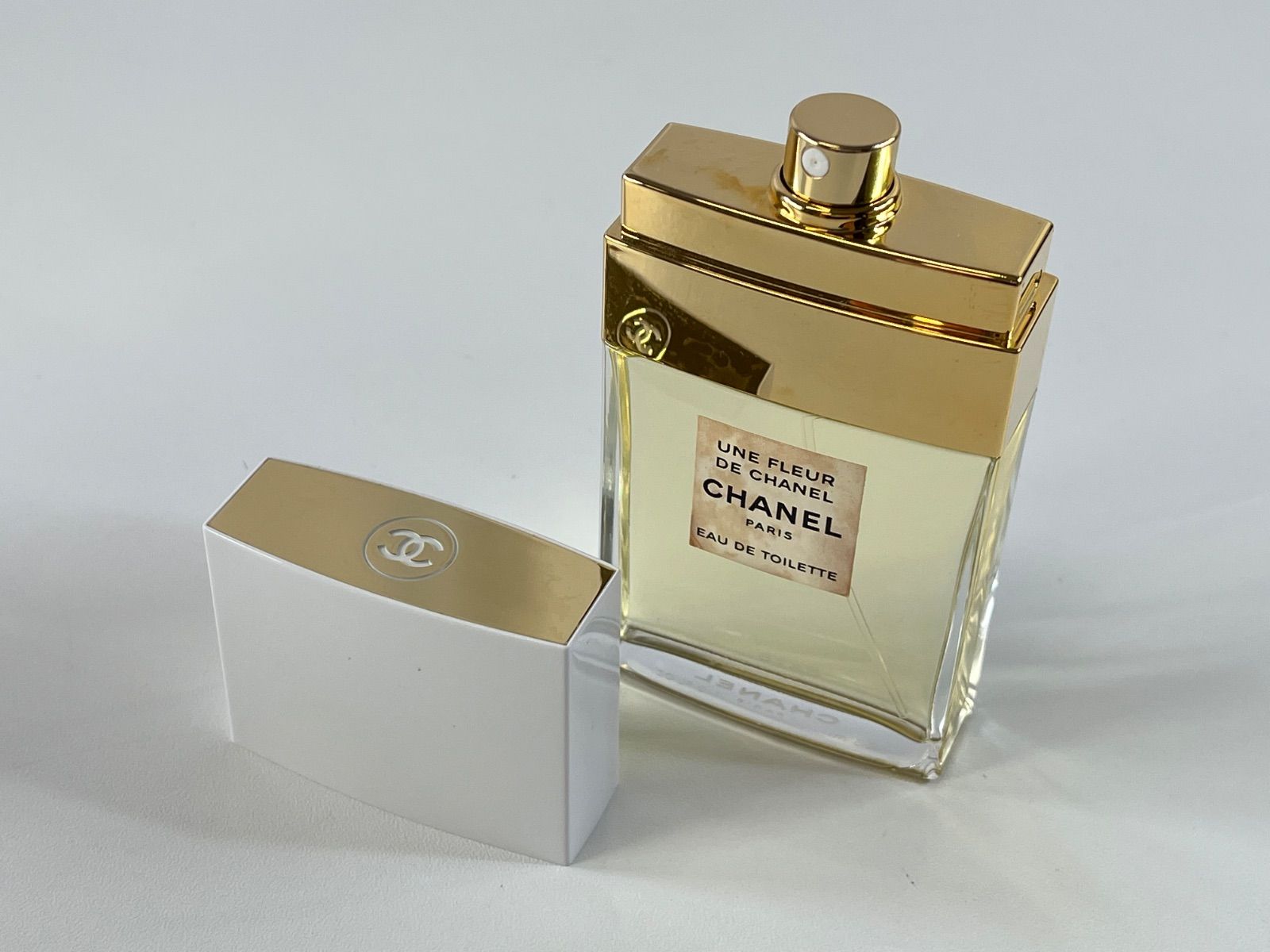 ☆残量ほぼ満タン 希少 CHANEL UNE FLEUR DE CHANEL アンフルール ドゥ