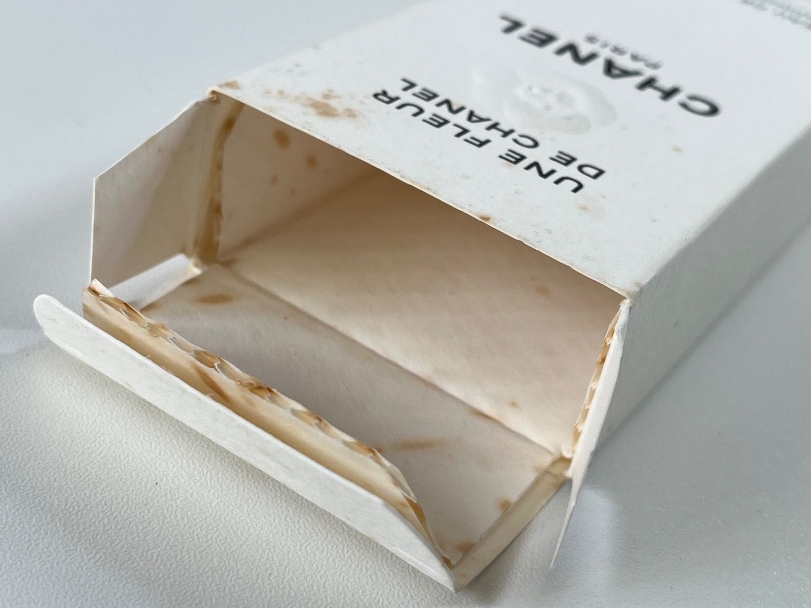 ☆残量ほぼ満タン 希少 CHANEL UNE FLEUR DE CHANEL アンフルール ドゥ
