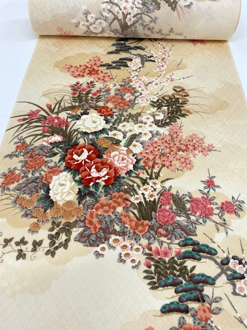 小紋 紋意匠 金彩 四季の花 正絹 反物 T9833 - メルカリ