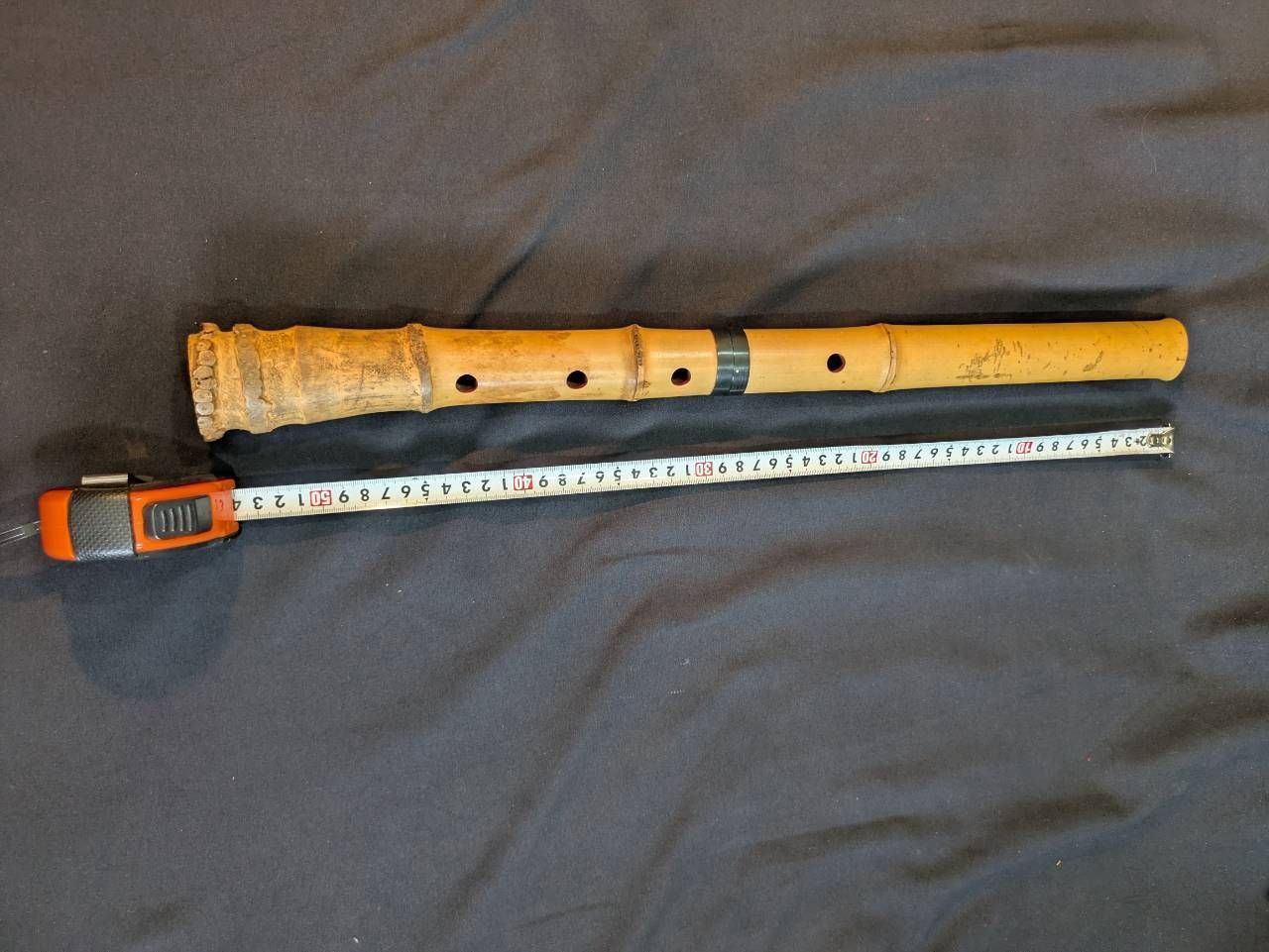 和楽器 尺八 約54.5cm 1尺8寸 中継ぎ 2分割 竹製 5穴 根付 管楽器