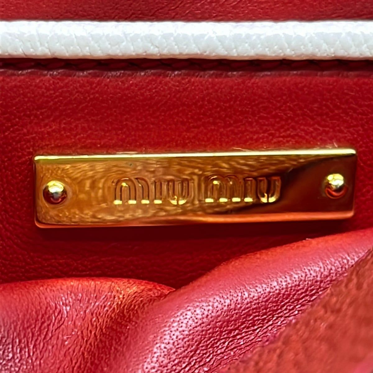 miumiu(ミュウミュウ) ショルダーバッグ - RT0553 レッド レザー