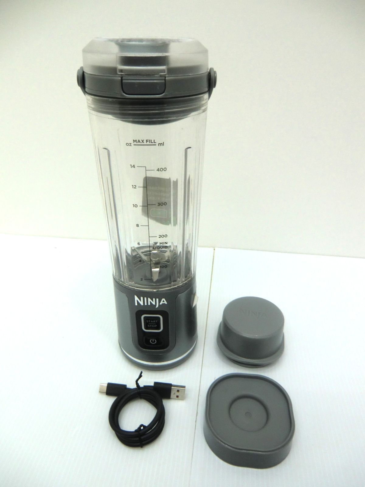 美品】NINJA BLAST ブラスト コードレスミキサー 530ml SharkNinja