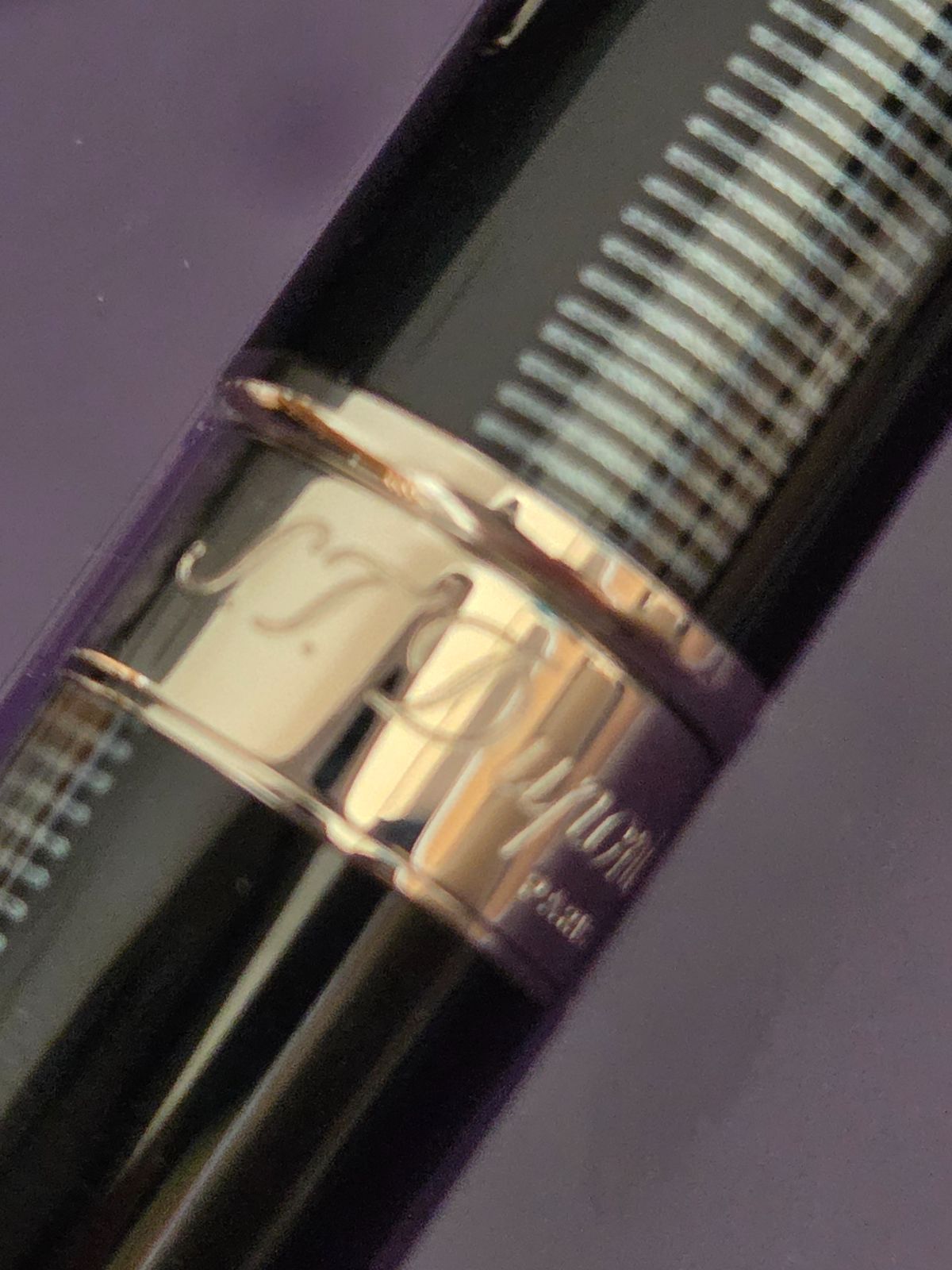 希少 S.T. Dupont デュポン 万年筆 007カジノ・ロワイヤル限定 - メルカリ