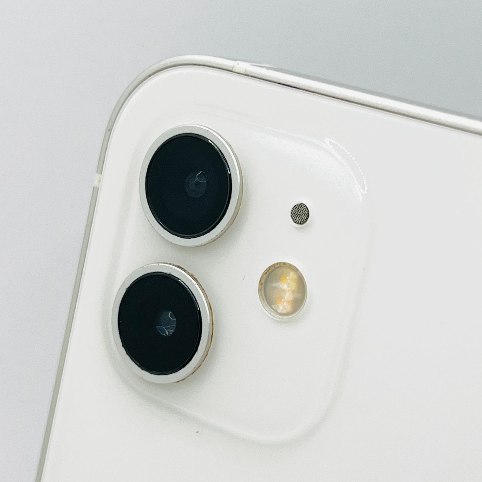 au iPhone 12 128GB ホワイト MGHV3J/A SIMロック解除済み 利用制限〇 au iPhone 12 128GB ホワイト MGHV3J/A SIMロック解除済み 利用制限〇