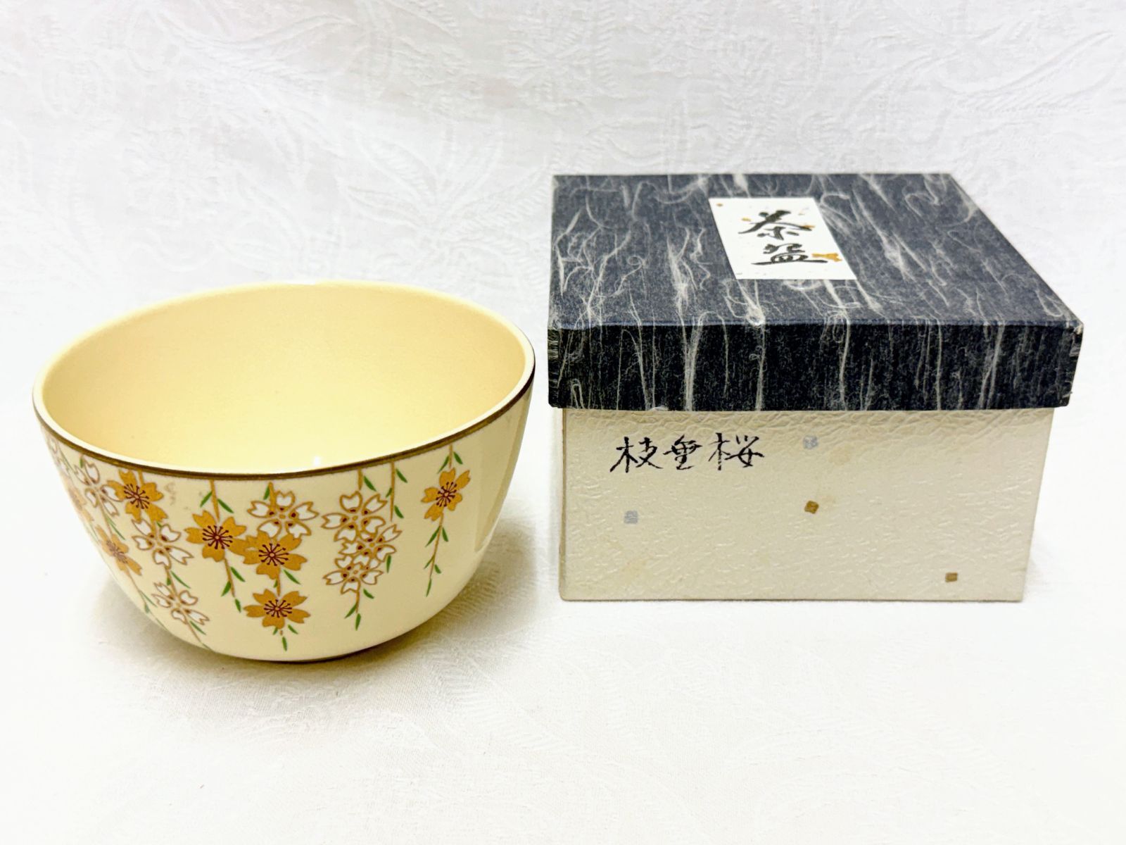 D456 京焼 仁清 枝垂桜 茶碗 河合瑞豊 美品 紙箱 抹茶碗 茶道具 春 桜