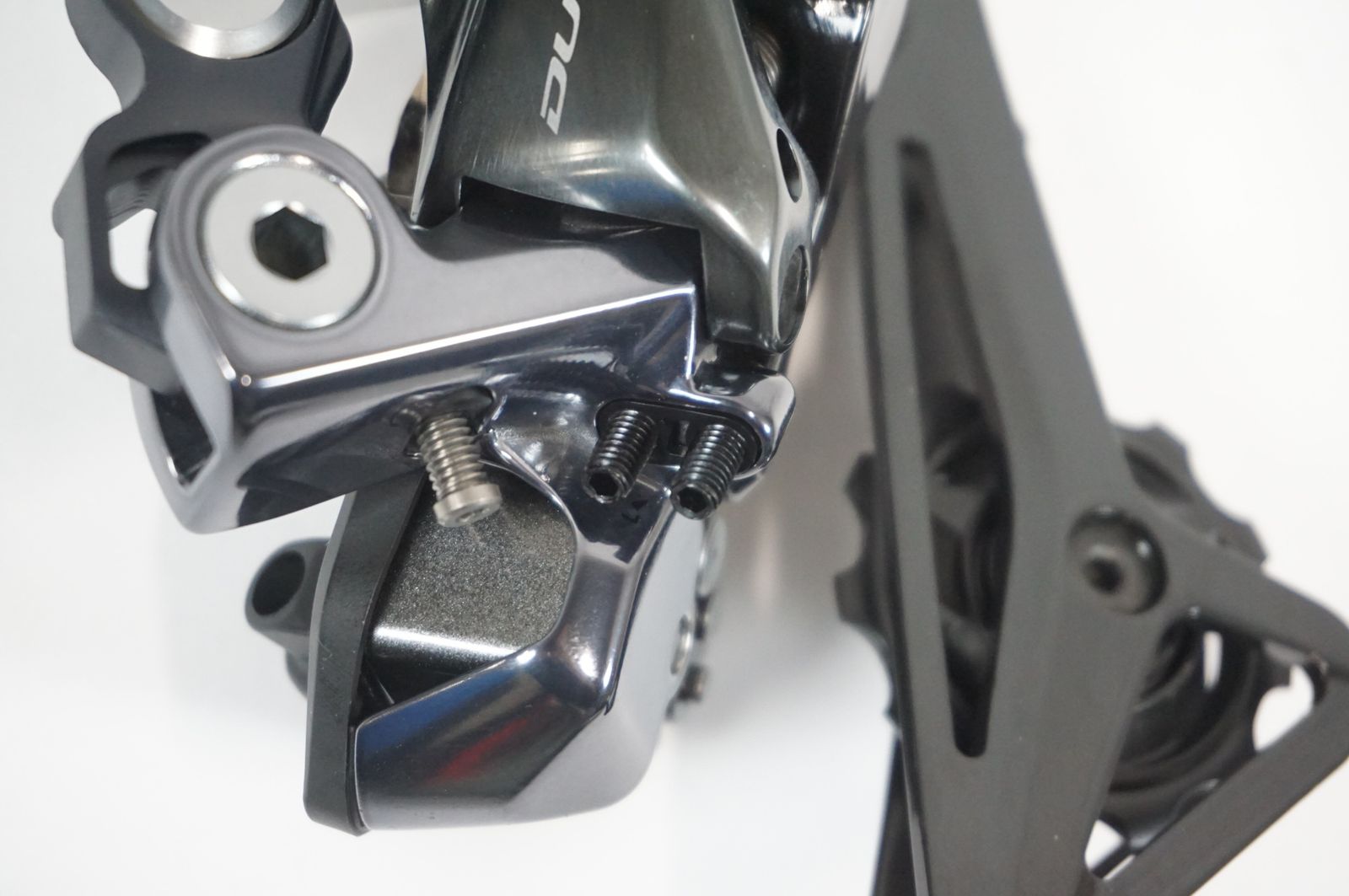 SHIMANO 「シマノ」 DURA-ACE Di2 RD-R9150 リアディレイラー