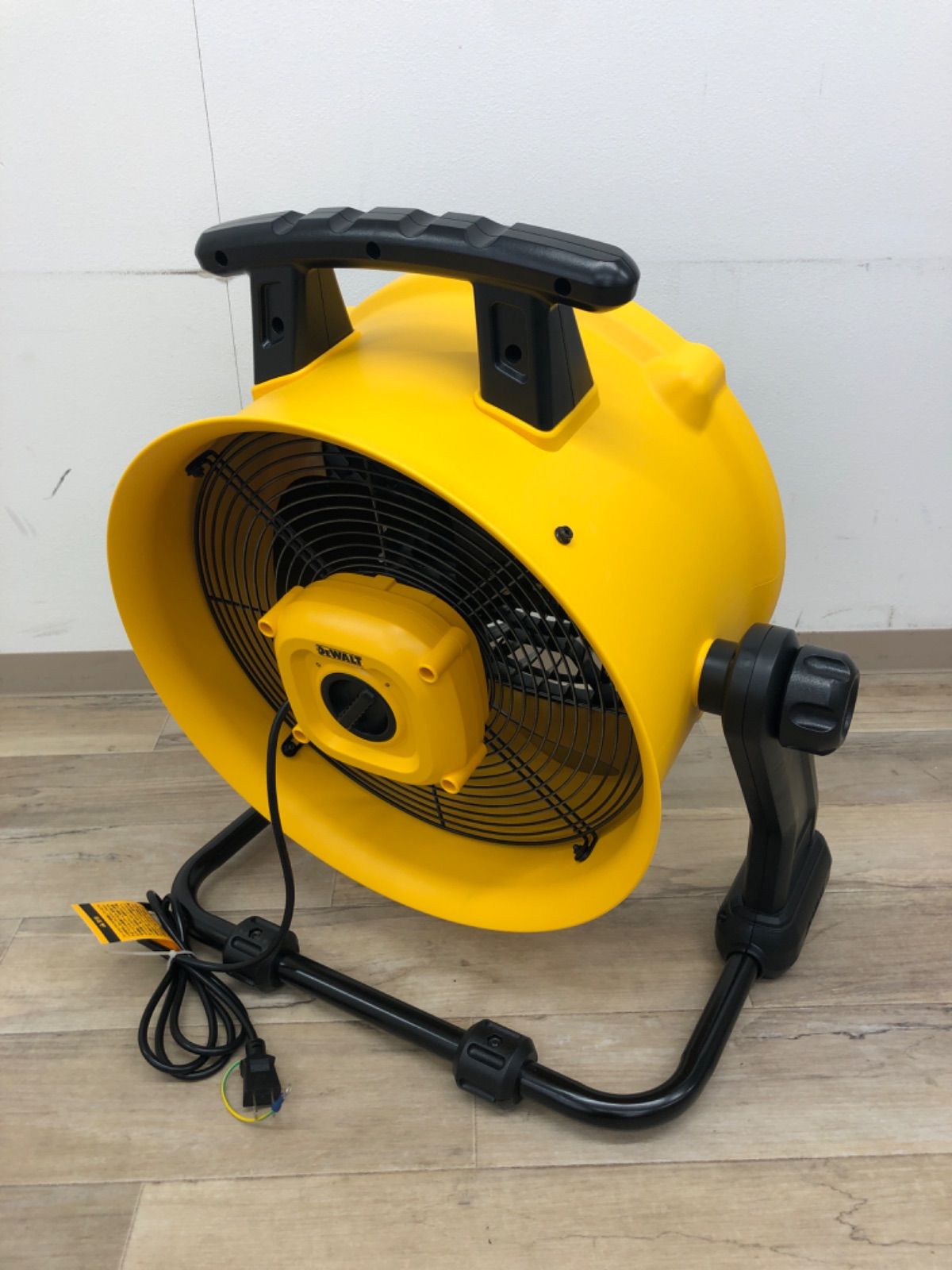 DeWalt 40cm 工場扇 DXF004008 - メルカリ