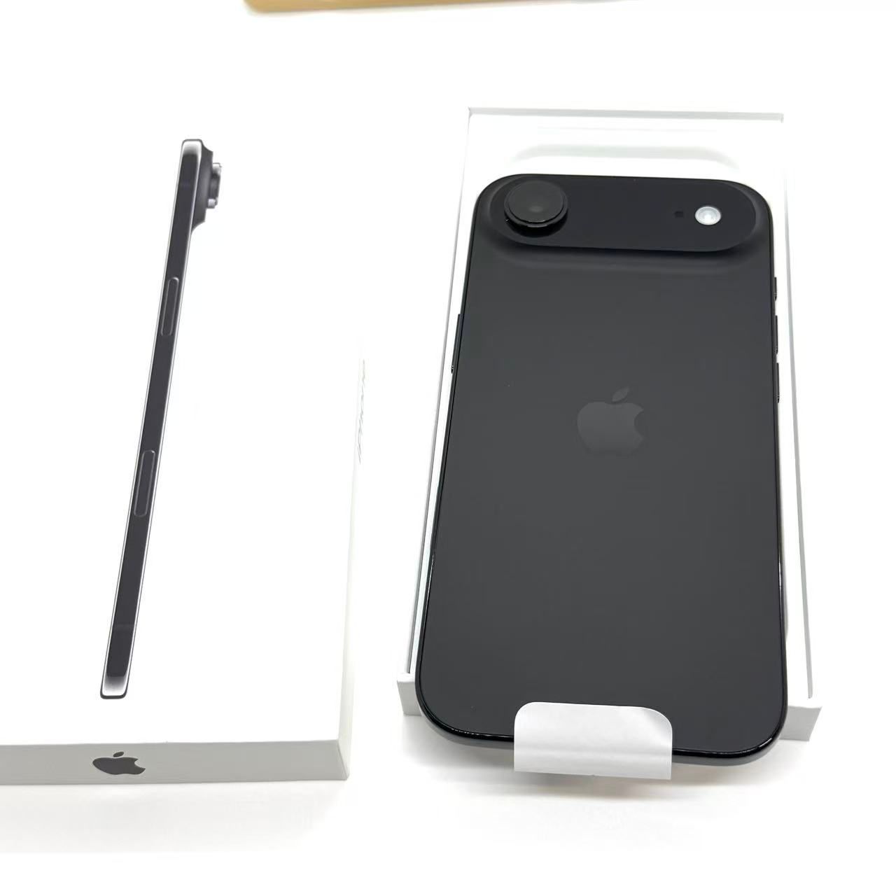 iPhone Air 512GB スペースブラック 中古 Aランク - メルカリ