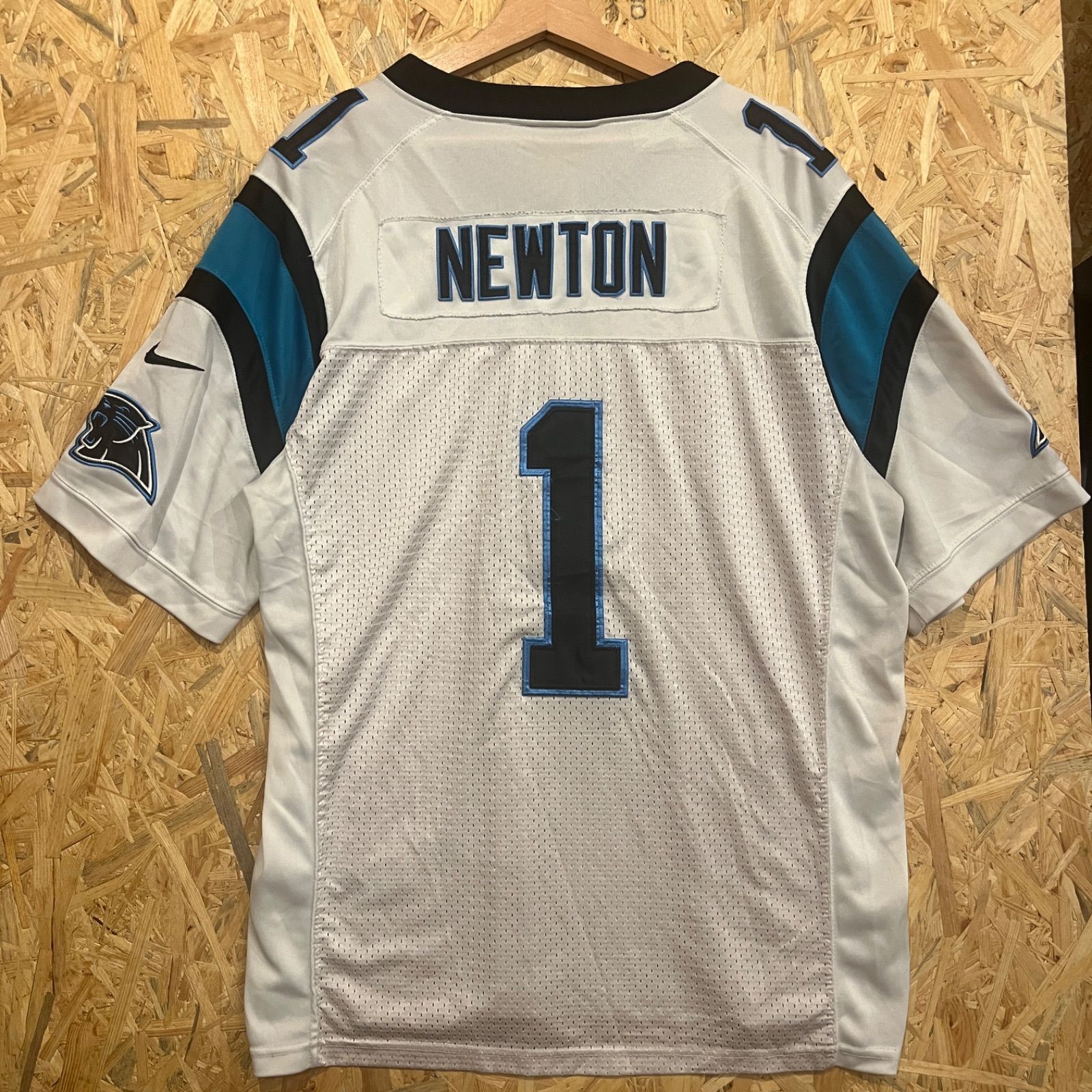 ★激レア【限定】NFL パンサーズ キャム　ニュートン ユニフォーム 米軍 ナイキ NIKE NFL パンサーズ ニュートン 1 レプリカユニフォーム