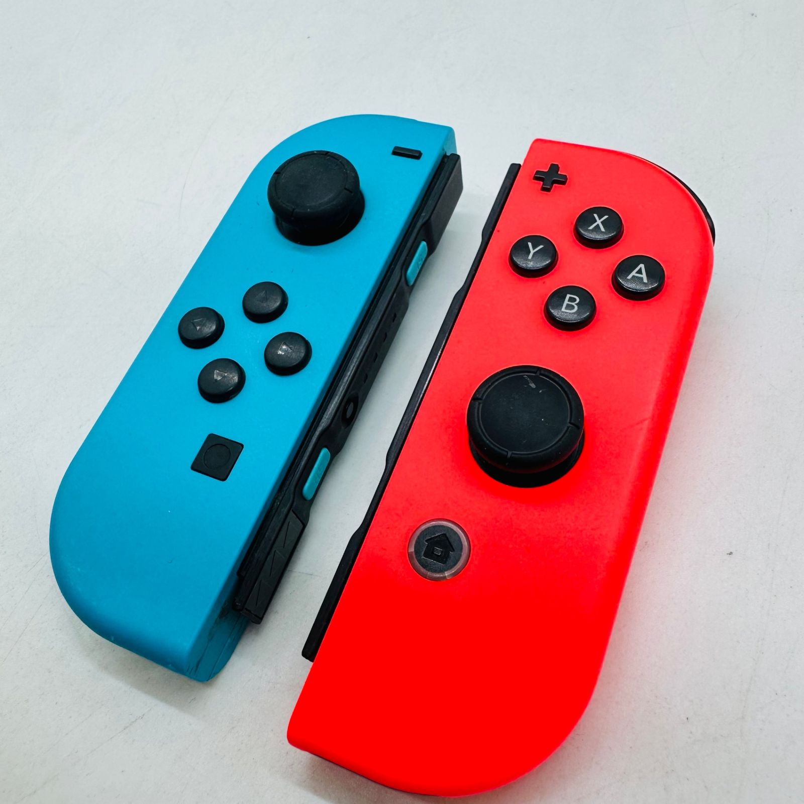 Nintendo Switch 本体 (ニンテンドースイッチ) 【Joy-Con (L) ネオン