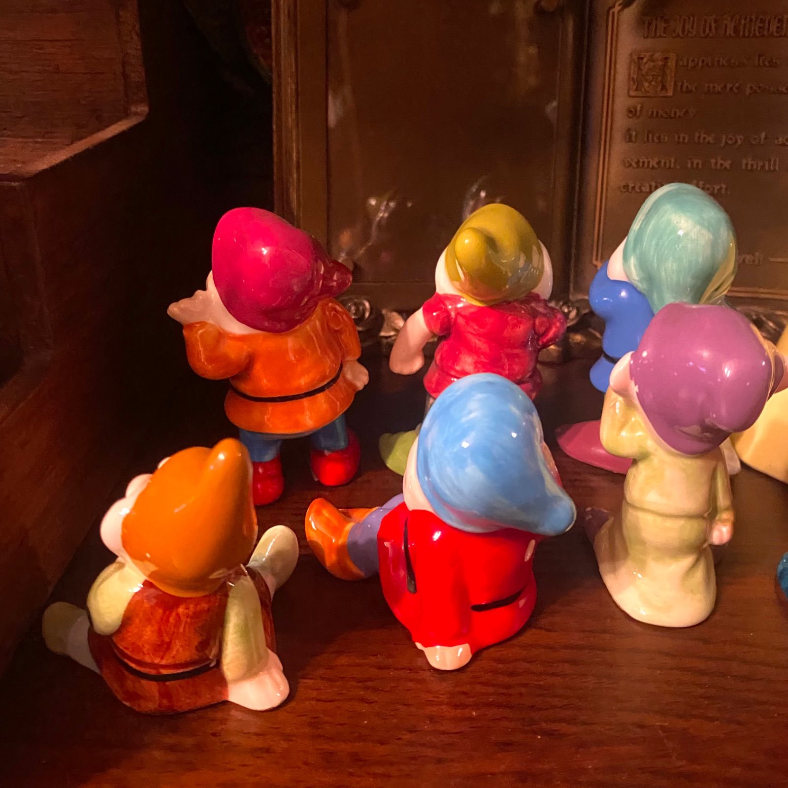 ディズニー 白雪姫と7人の小人 陶器製 置物 8体セット - メルカリ
