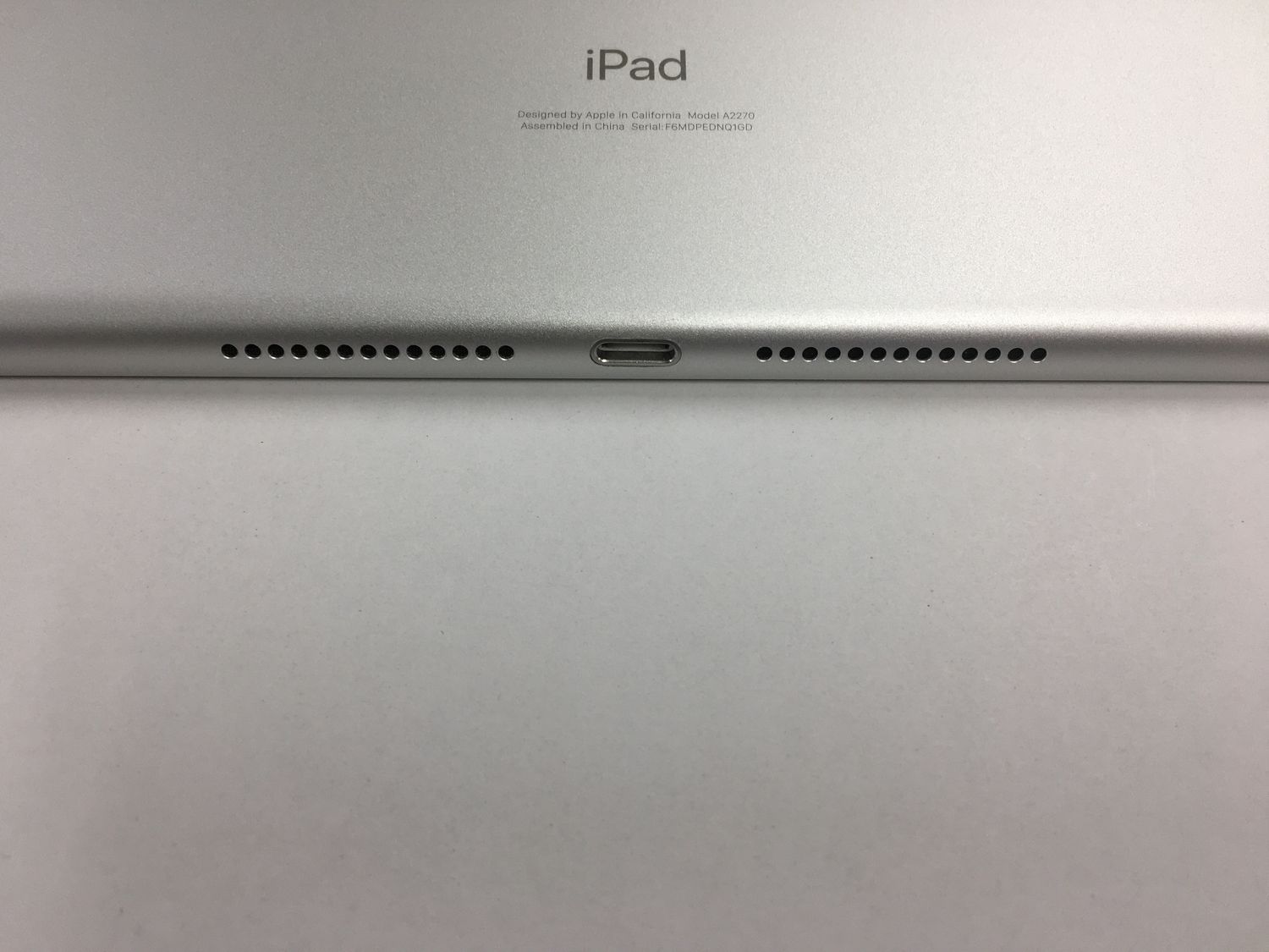 Apple iPad 第8世代 32GB シルバー - メルカリ