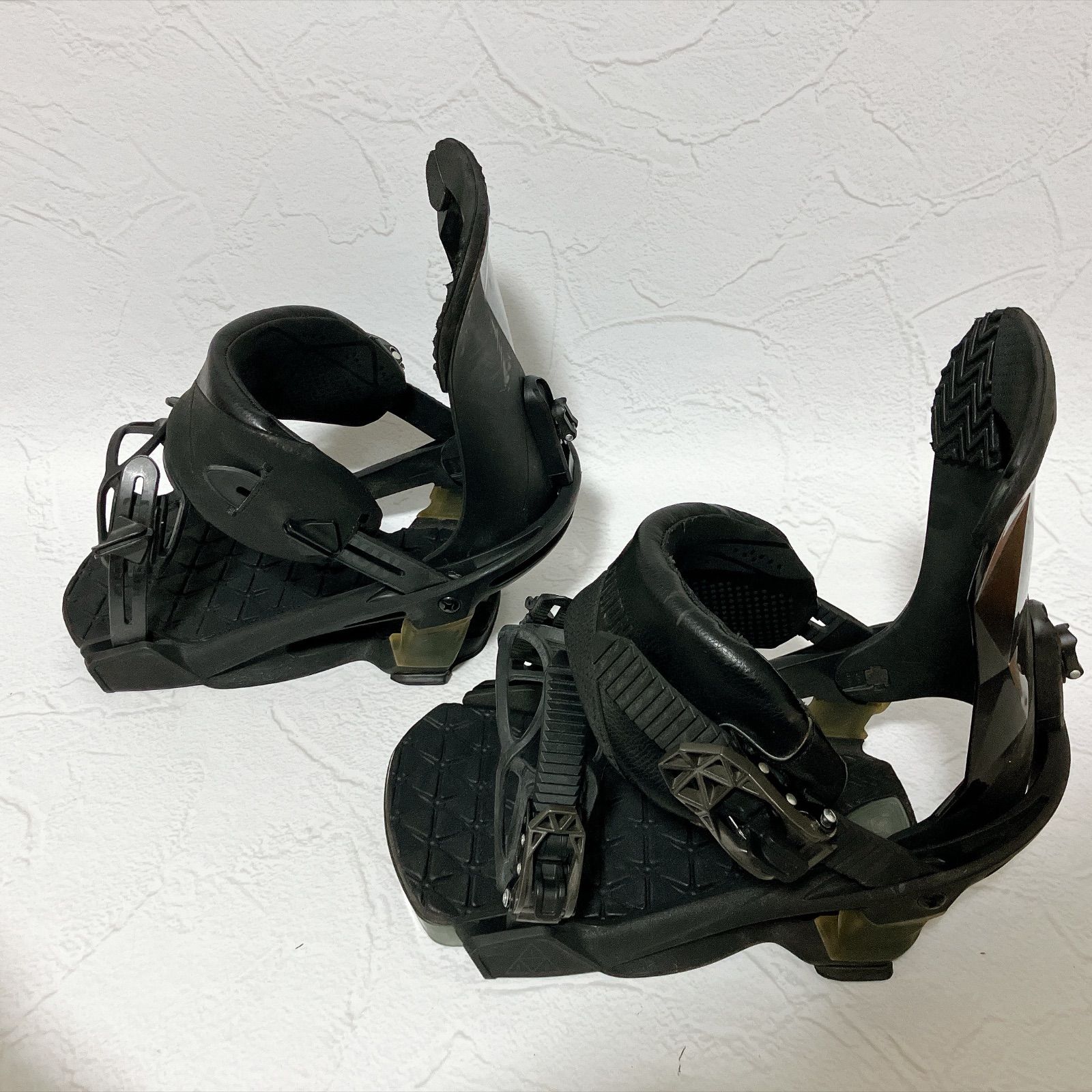 SALOMON サロモン ALIBI アリバイ スノーボード ビンディング