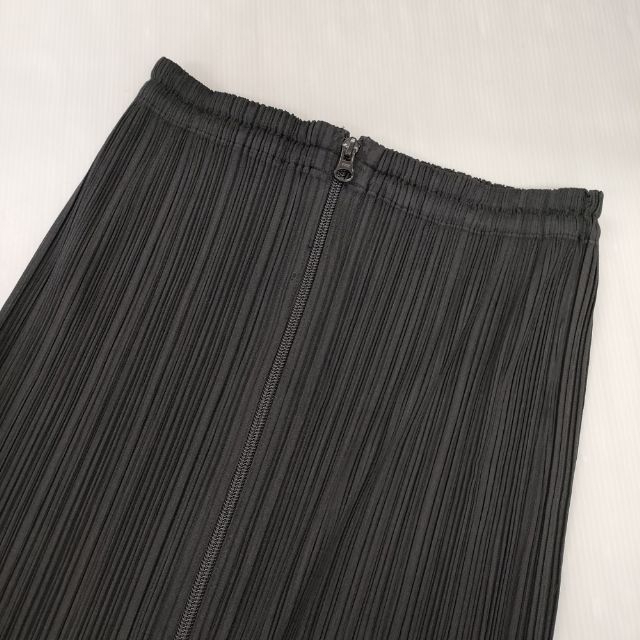 PLEATS PLEASE ISSEY MIYAKE プリーツ加工 PP04-JG370 フロントジップ