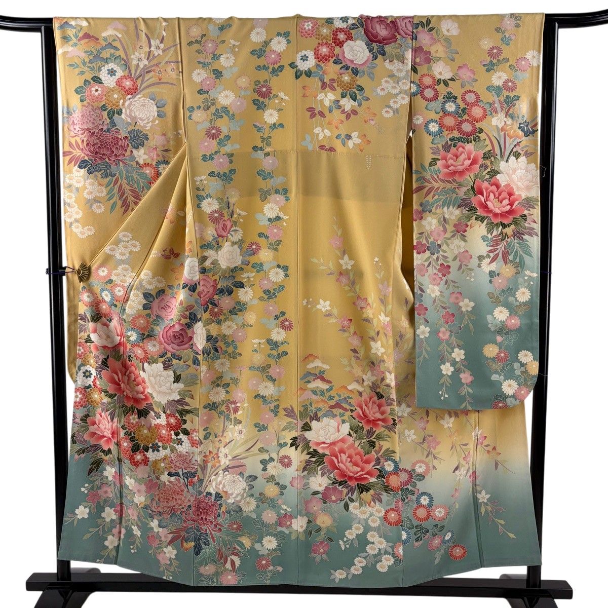 振袖 身丈156cm 裄丈63cm S 袷 牡丹 菊 染め分け 山吹色 正絹 逸品