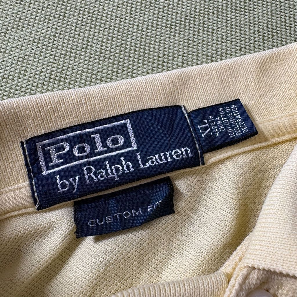 https://assets.mercari-shops-static.com/-/large/plain/2JXJh9eyP8Kvoap5KkxqCv.jpg@jpg