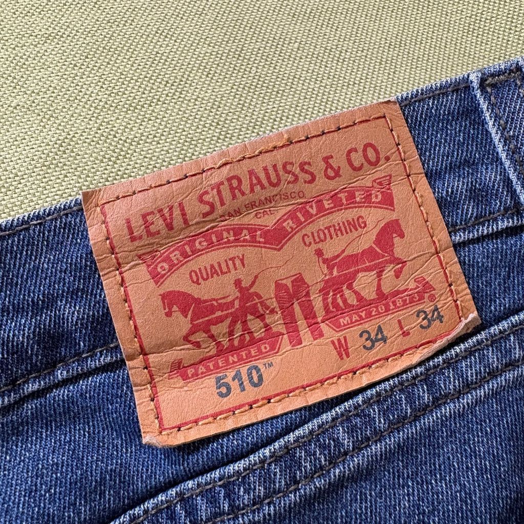 https://assets.mercari-shops-static.com/-/large/plain/2JXJh9eygp4NVBTsPEsgq6.jpg@jpg