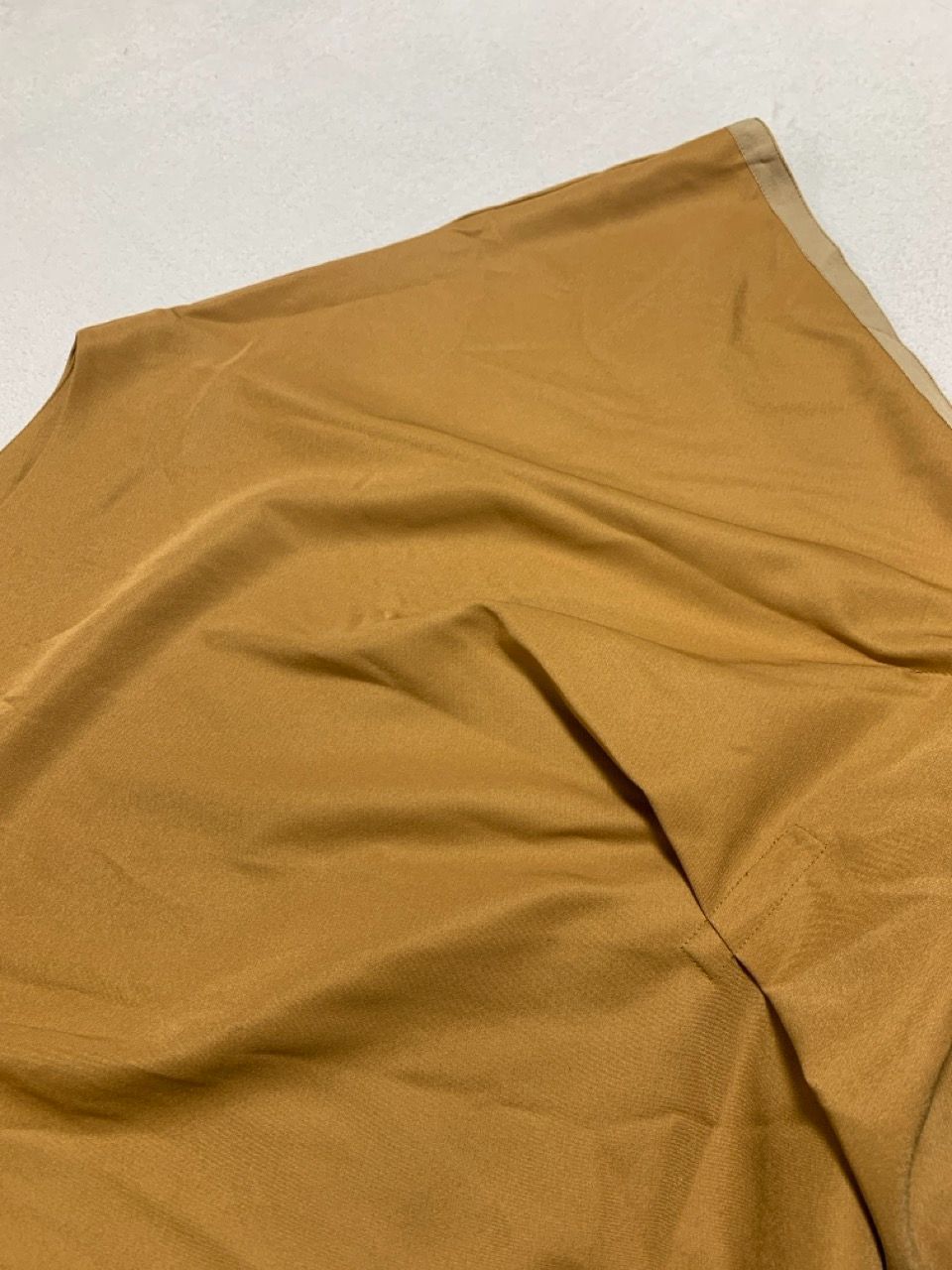 https://assets.mercari-shops-static.com/-/large/plain/2JXJhuUZ4ZbcEUFhYBA6Qf.jpg@jpg