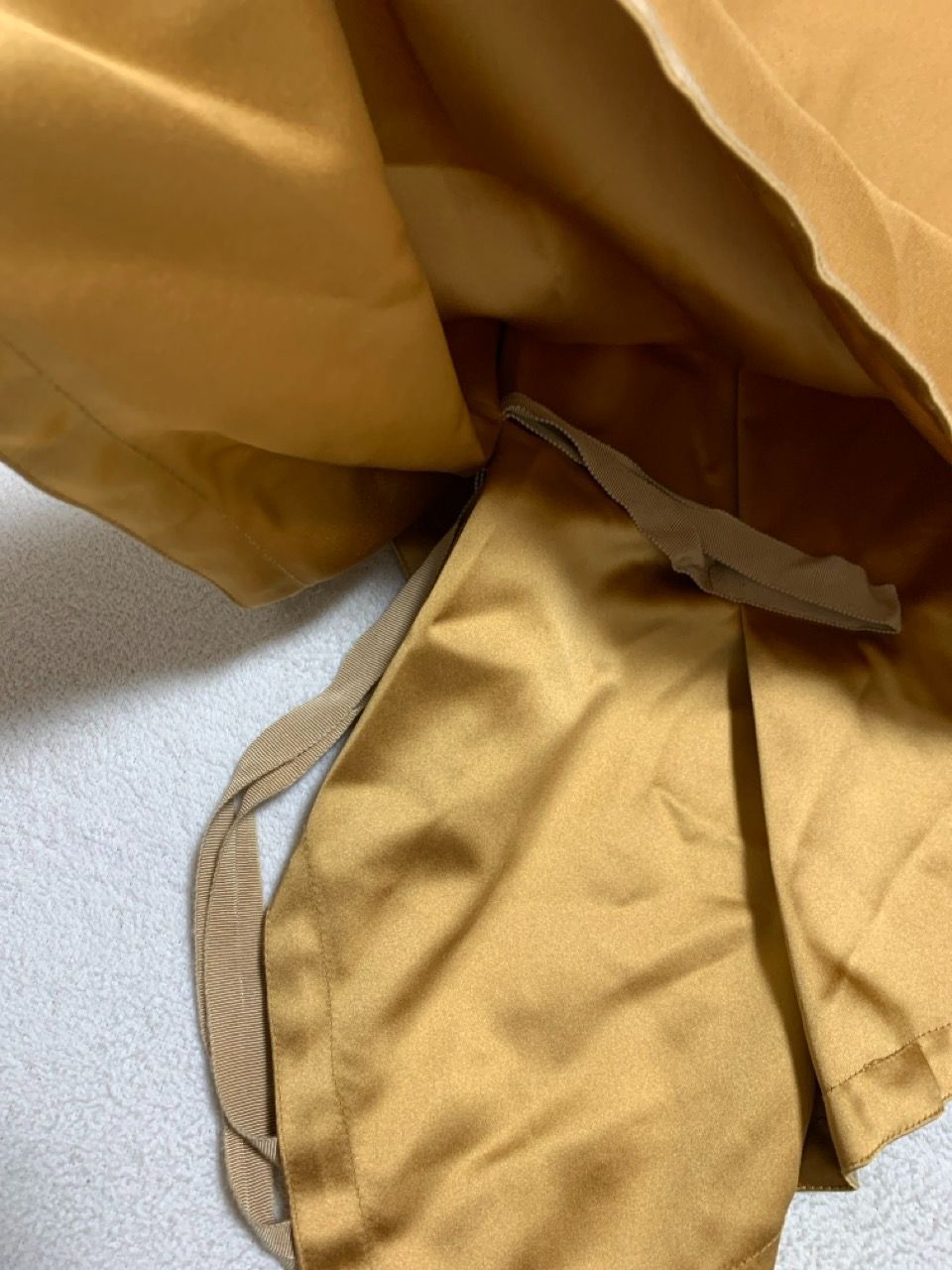 https://assets.mercari-shops-static.com/-/large/plain/2JXJhuidJ6ZNwnDEmJwrEe.jpg@jpg