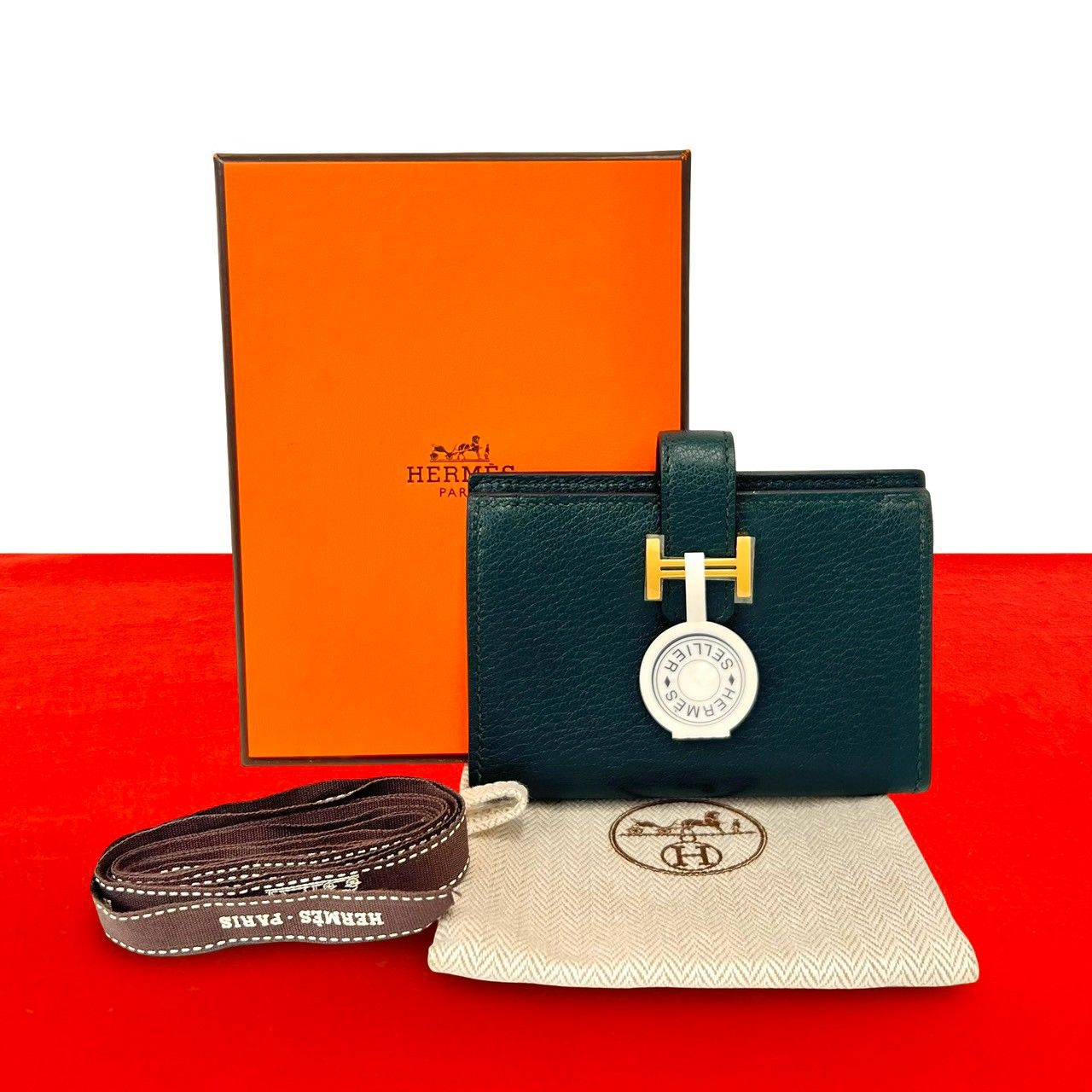 ほぼ未使用 箱 袋付き Y 刻印 HERMES エルメス ベアン カードケース