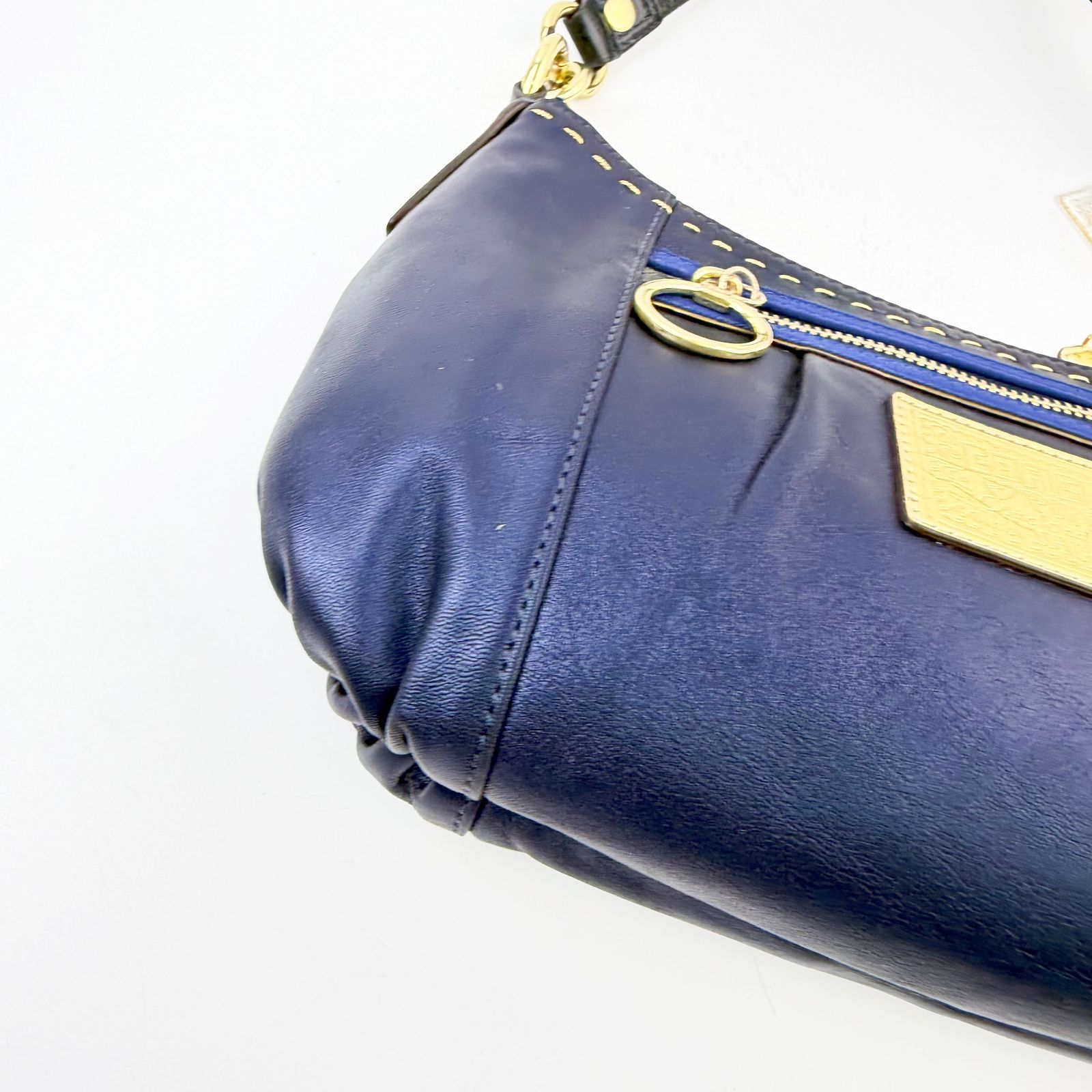 中古】COACH コーチ ポピー ロゴプレート フロントポケット ショルダー