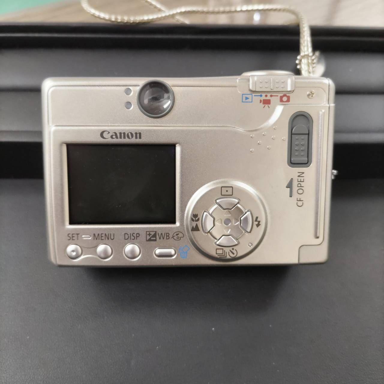 Canon/キャノン/IXY/イクシー/DIGITAL320/コンパクトデジタルカメラ