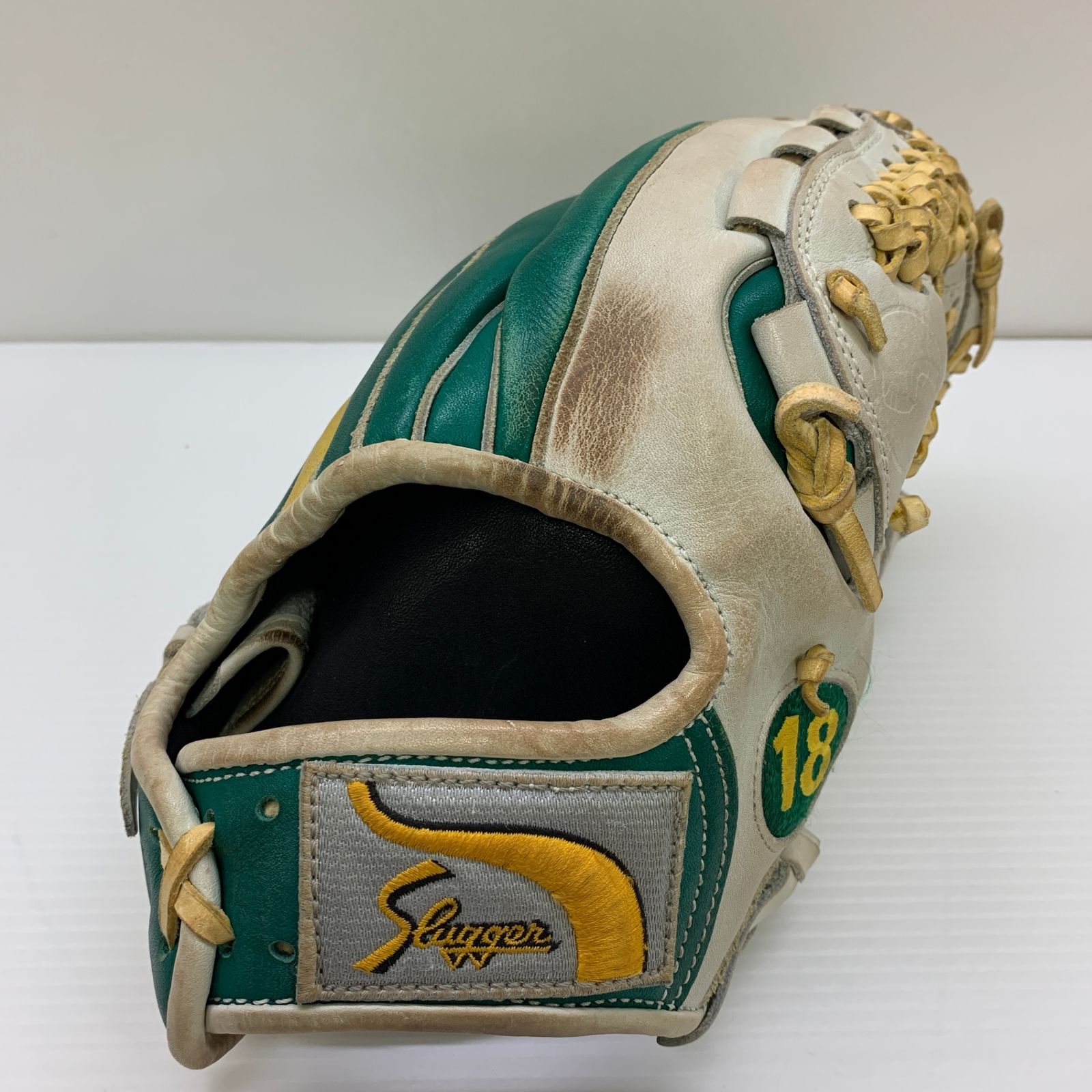 久保田スラッガー　軟式グラブ　中古 久保田スラッガー KUBOTA SLUGGER 軟式 大人 一般 内野手用 グローブ