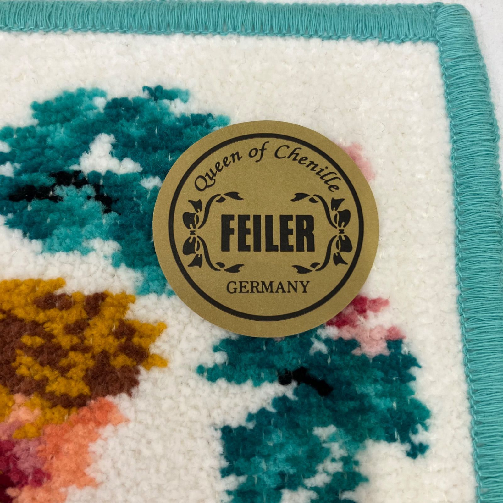 8592 【美品】 FEILER フェイラー シール付き ハンカチ アニュアル