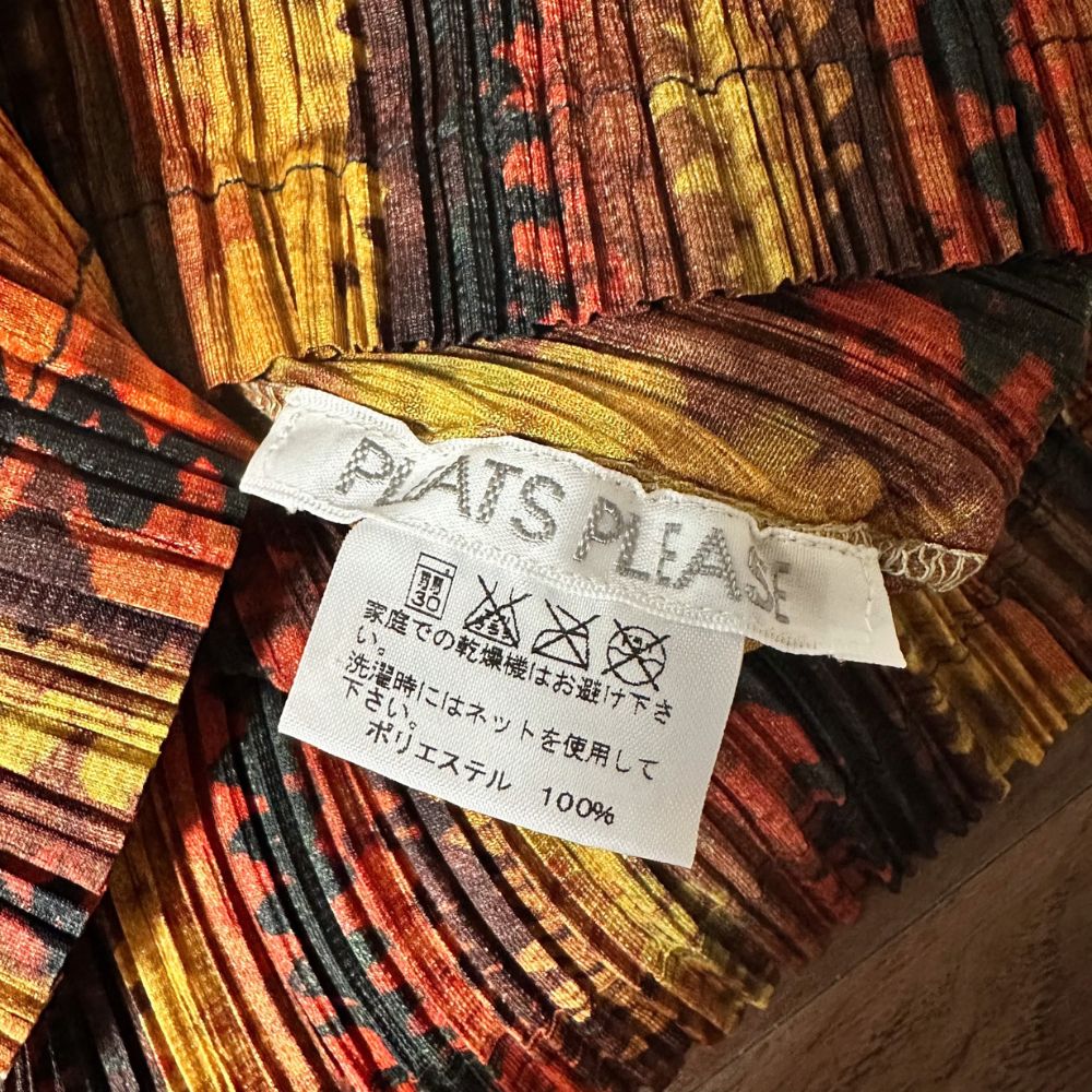 PLEATS PLEASE プリーツプリーズ イッセイミヤケ 総柄 ハイネック