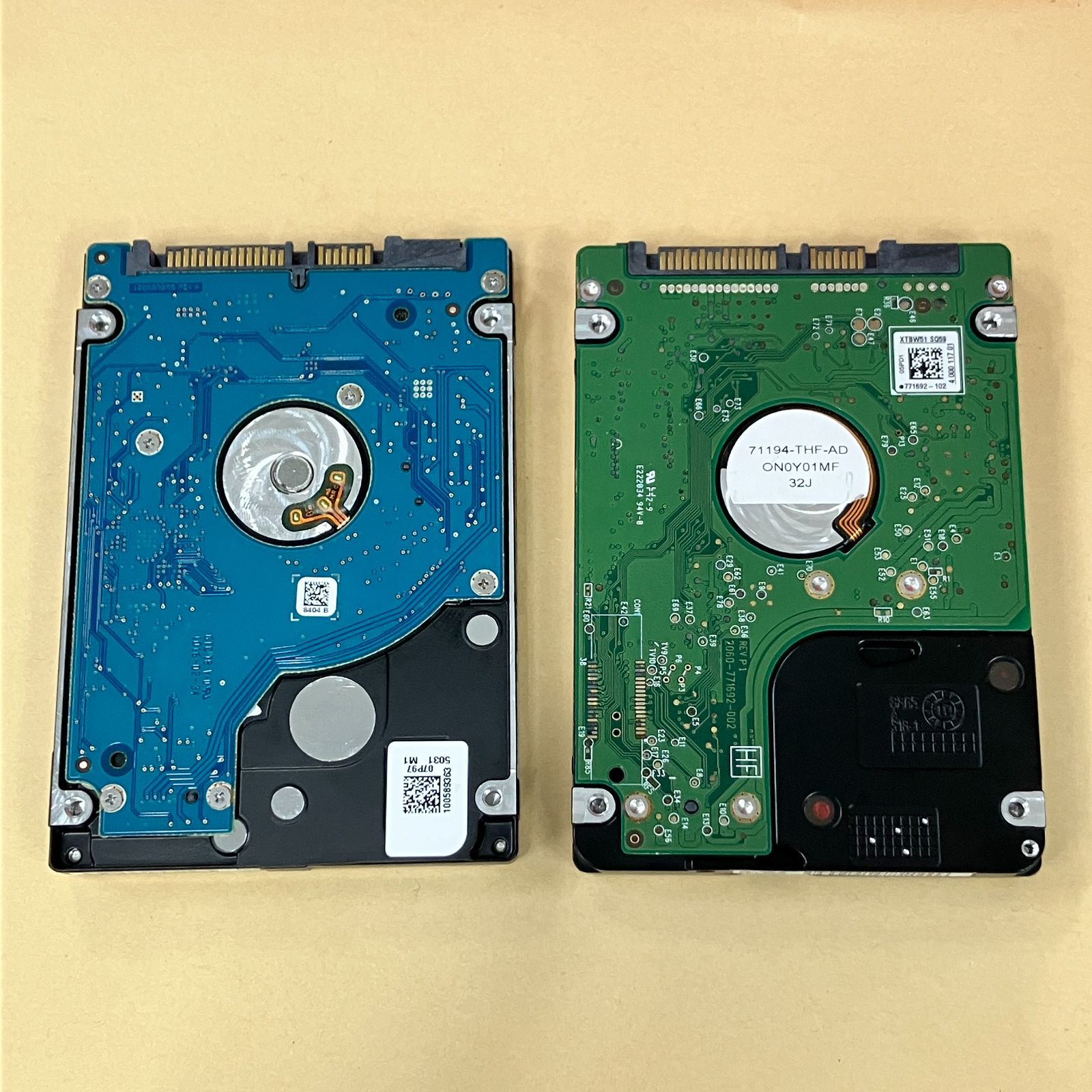 Seagate + WD 640GB 2.5インチHDD 2台セット - メルカリ