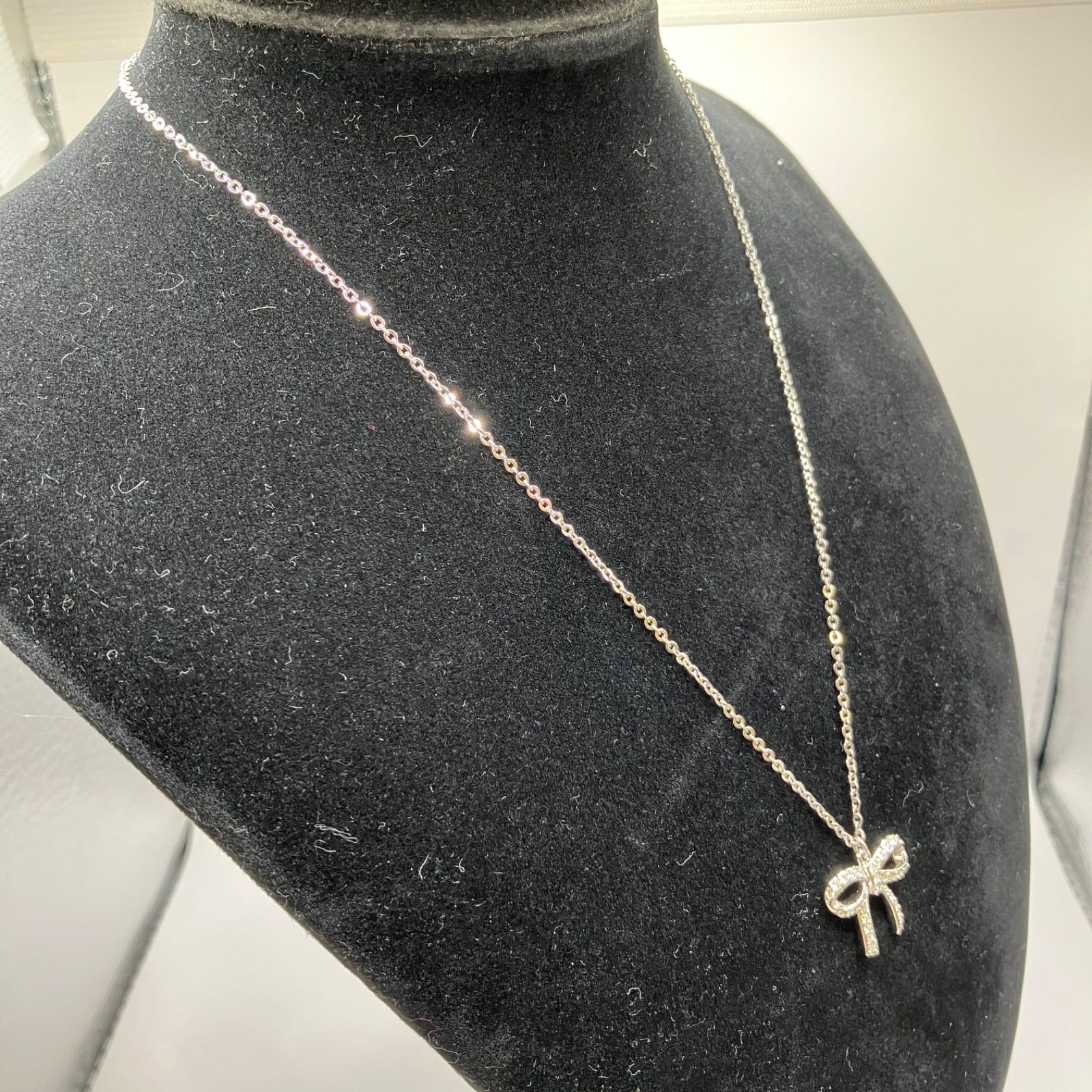 5402 【美品】 Swarovski スワロフスキー ネックレス リボン