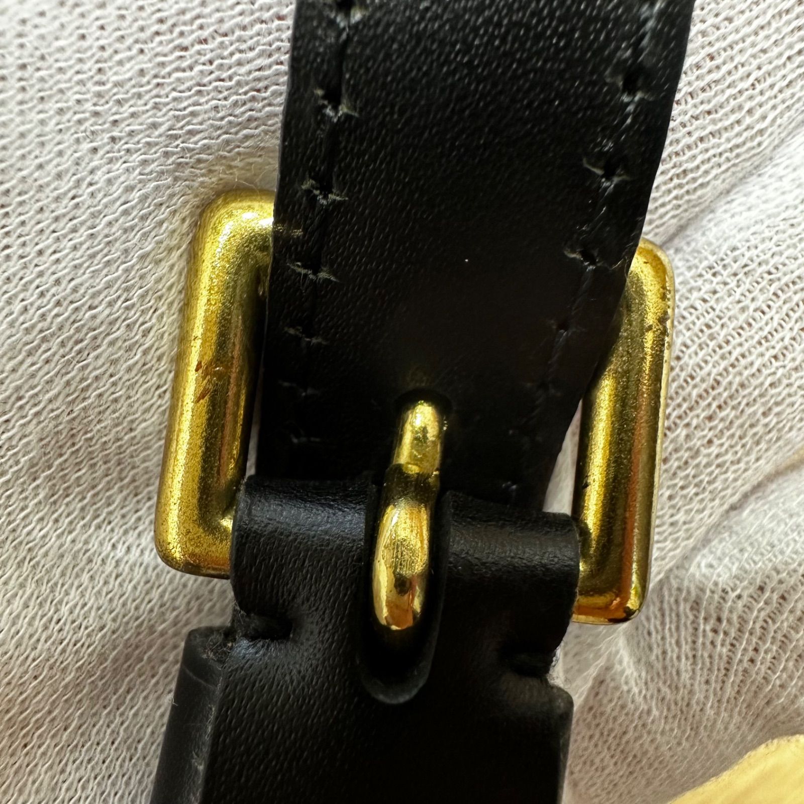 LOUIS VUITTON ルイヴィトン モンソー エピ 黒 ショルダーストラップ