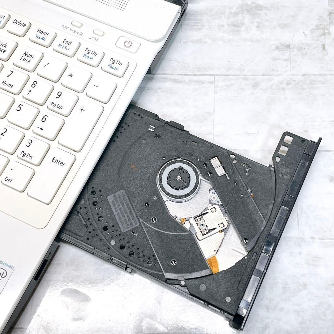 早い者勝ち‼️爆速SSD Windows11ノートパソコン 8GB カメラ オフィス