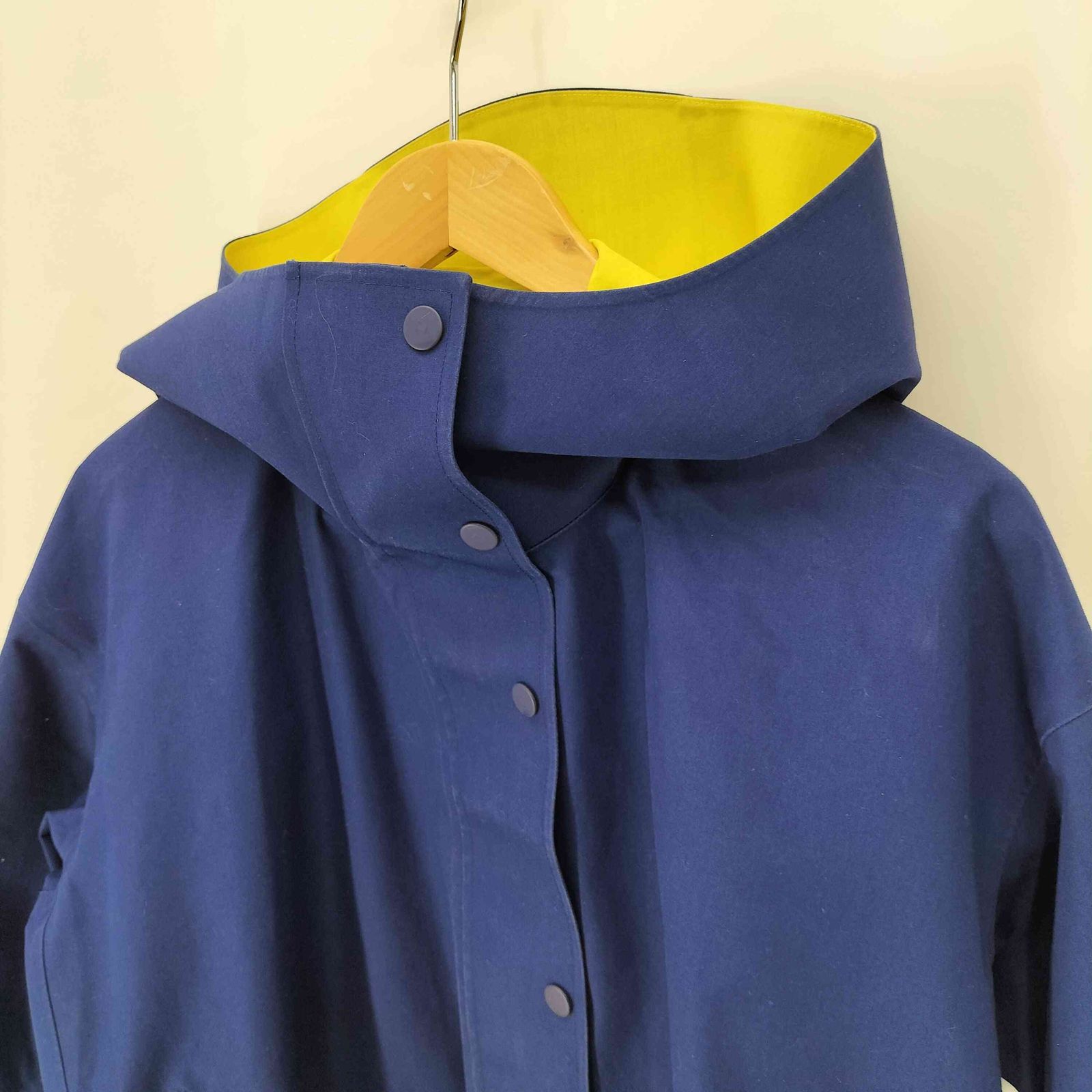 マルニ　MARNI フードコート　ブルー　イタリア製 マルニ MARNI 22SS ブロックテックハーフコート レディース JPN：M