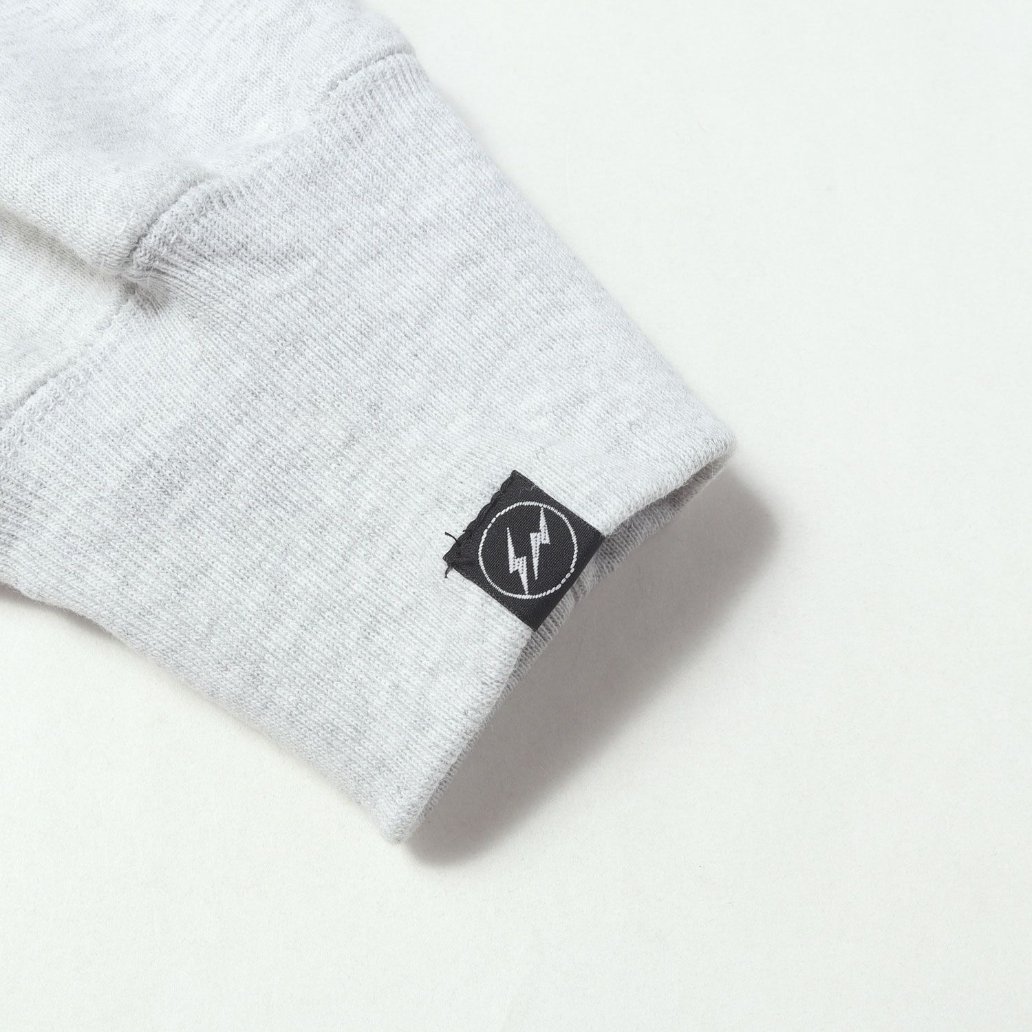 新品同様】fragment design フラグメント デザイン パーカー ヘザー