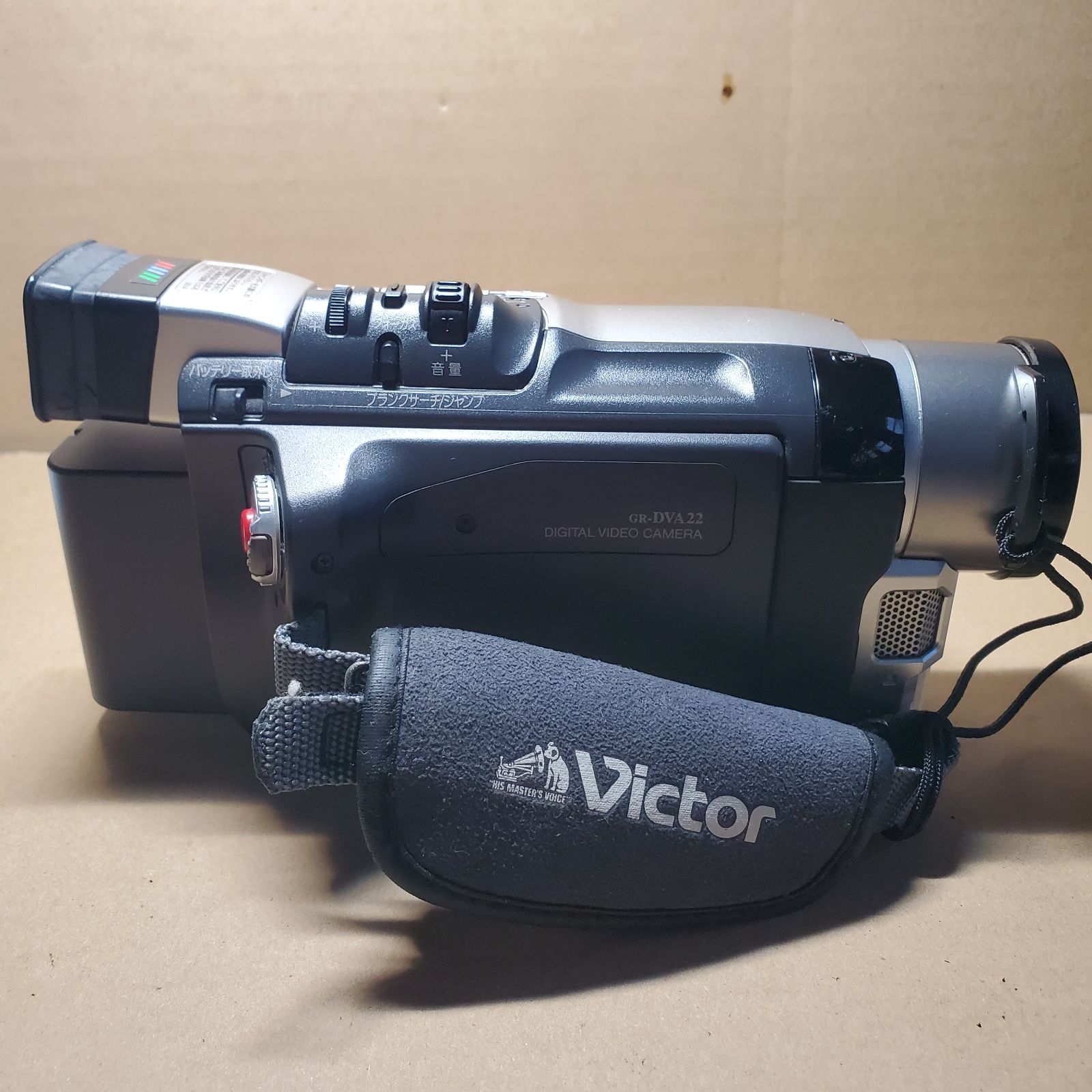 ビクター MiniDVビデオカメラ GR-DVA22K 本体 付属品 - メルカリ