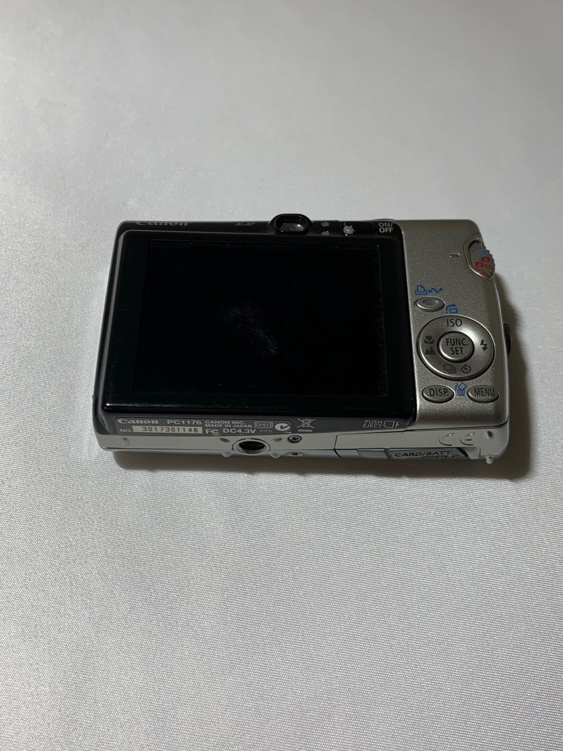 4261 Canon IXY DIGITAL 800 IS シルバー ジャンク品 デジカメ【ネ