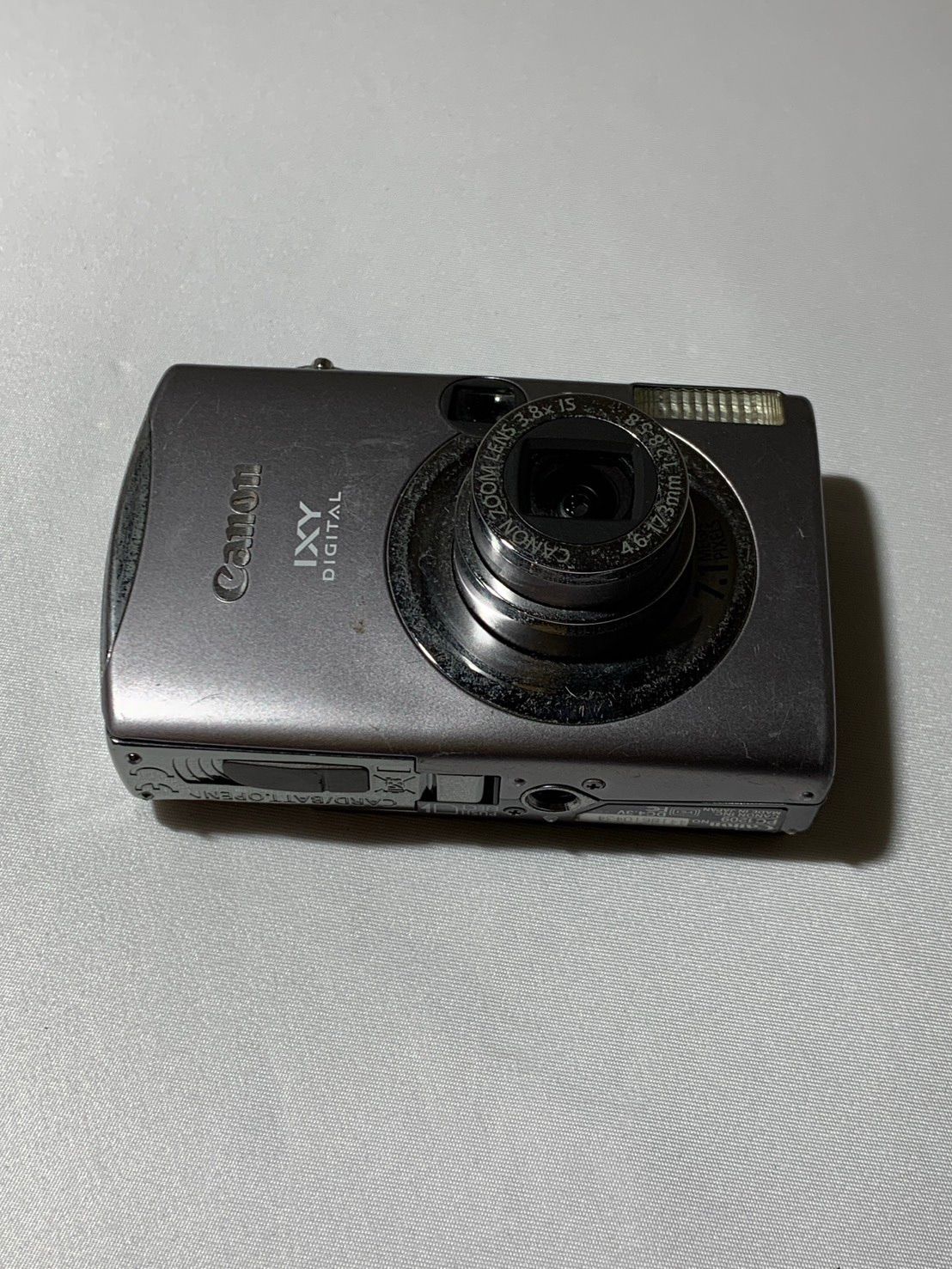 4298 Canon IXY DIGITAL 900 IS シルバー ジャンク品 デジカメ【コ