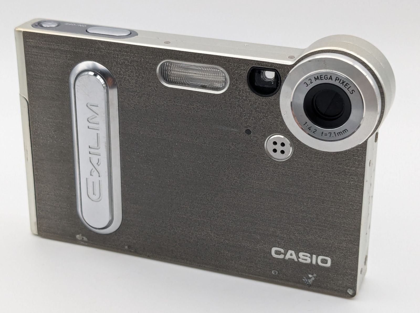 訳アリ品】CASIO EX-S3 デジタルカメラ 本体 - メルカリ